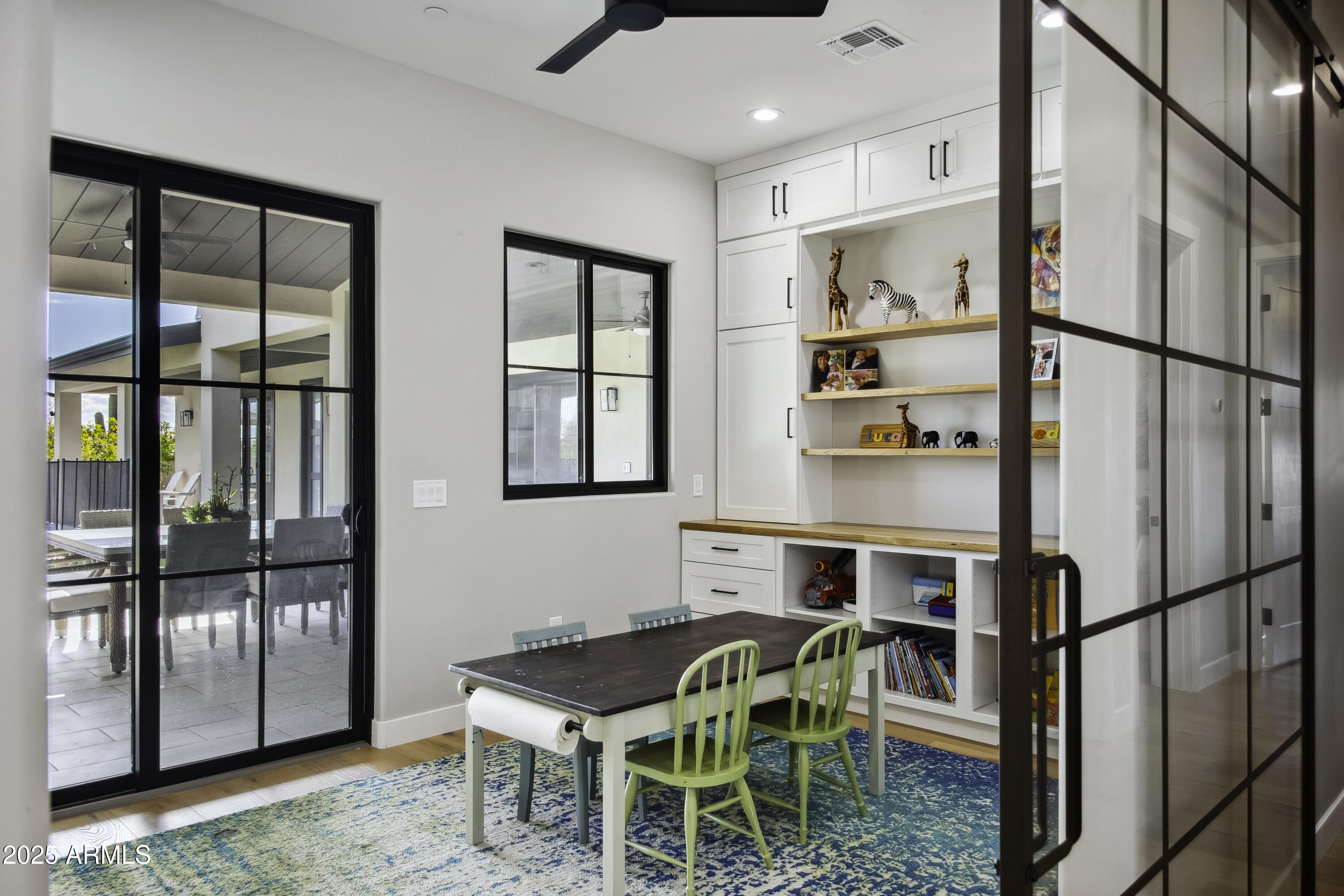 Pinnacle Peak Place - Residential