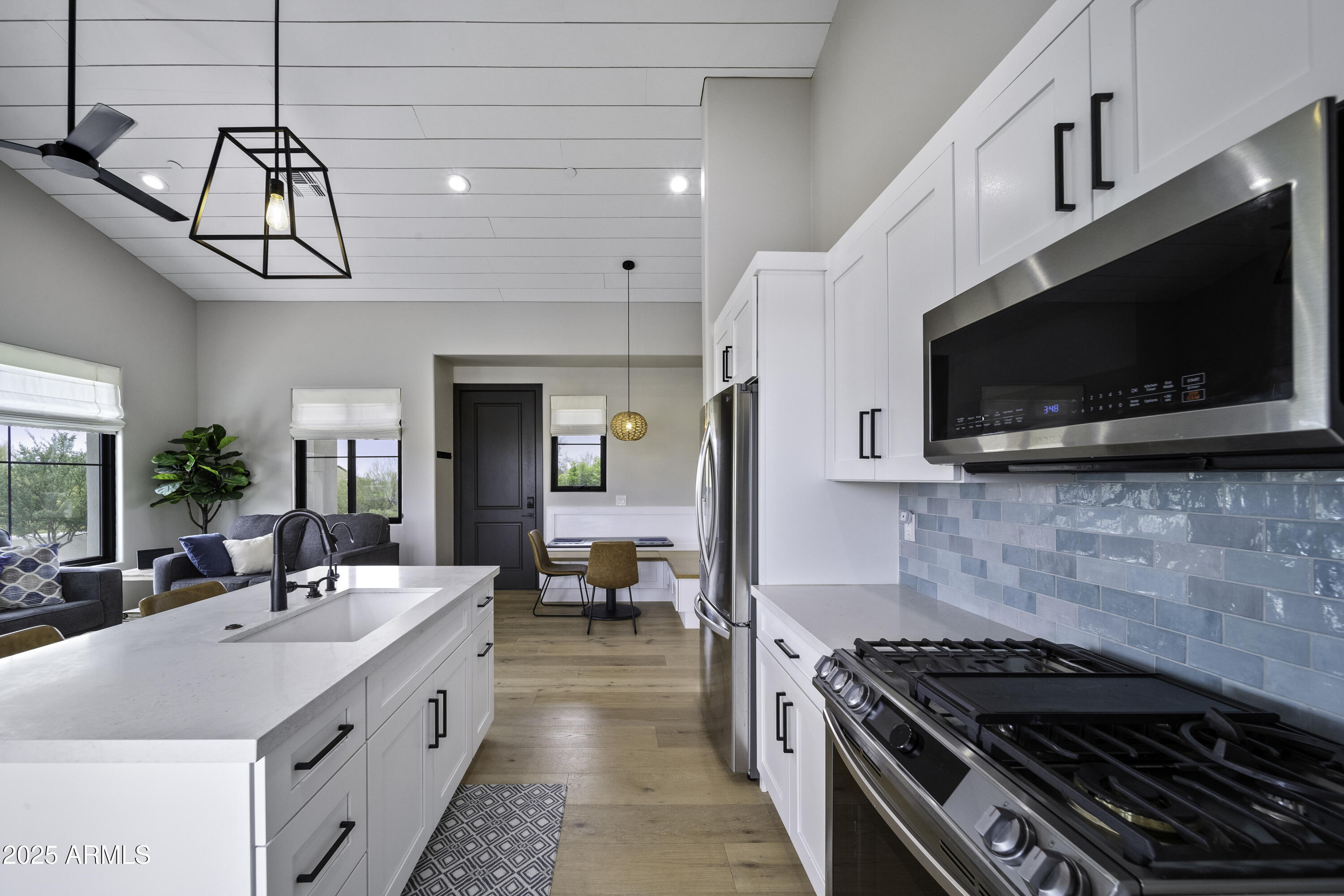 Pinnacle Peak Place - Residential