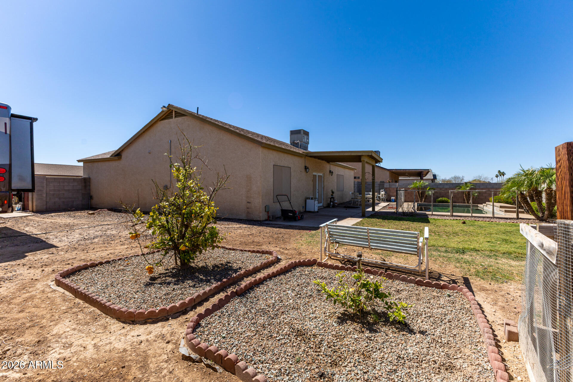 ARIZONA CITY - Residential