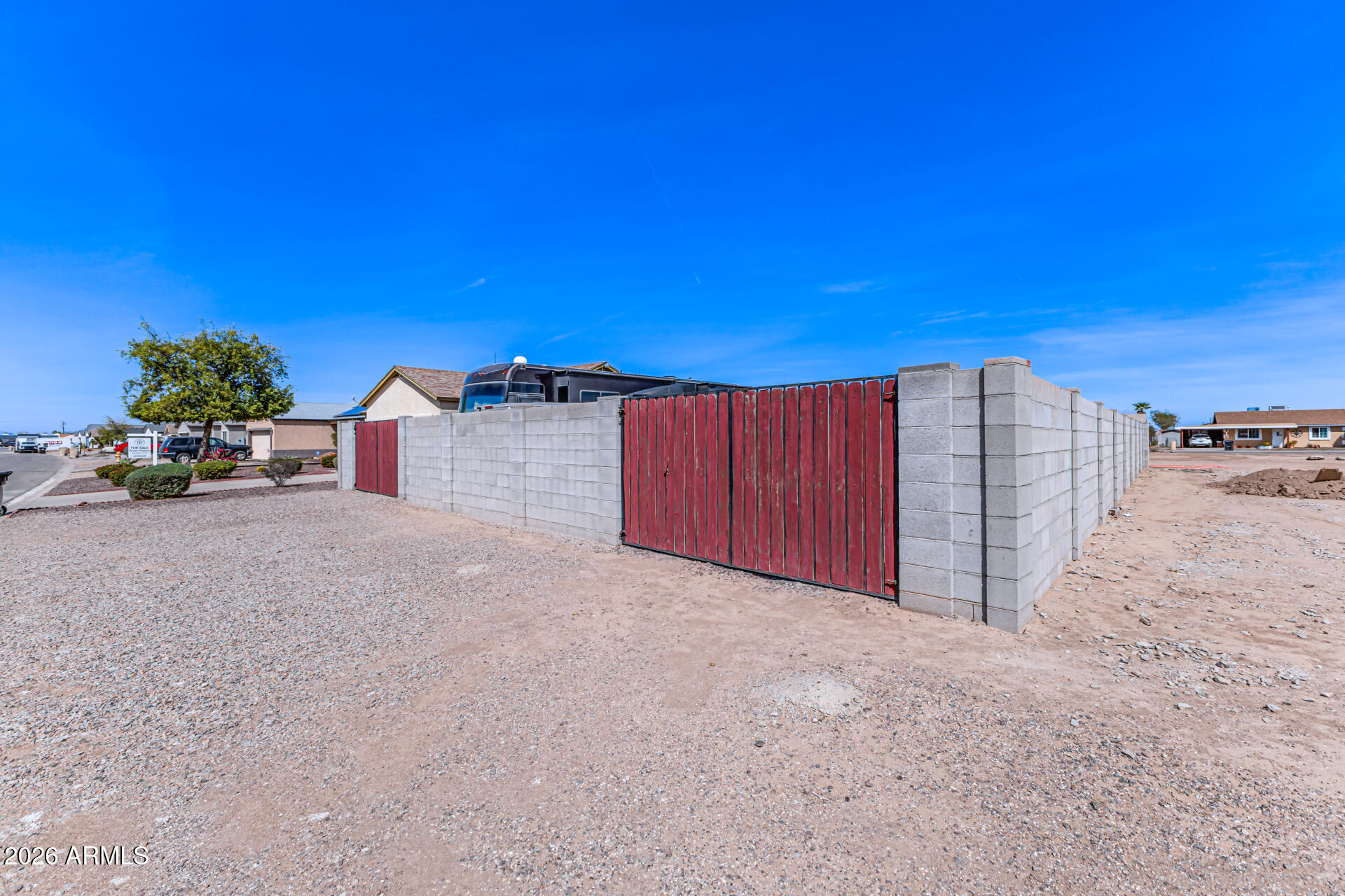 ARIZONA CITY - Residential