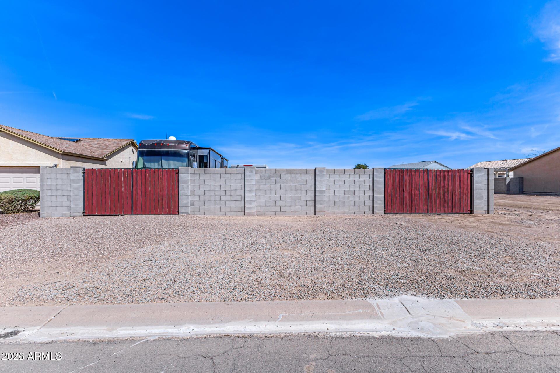 ARIZONA CITY - Residential