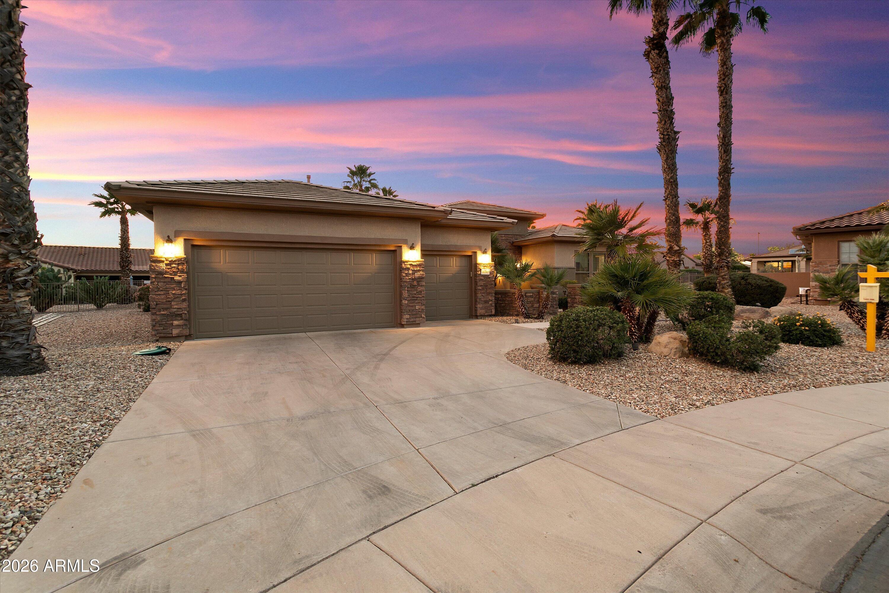 SUN CITY GRAND - CAPITAN - Residential