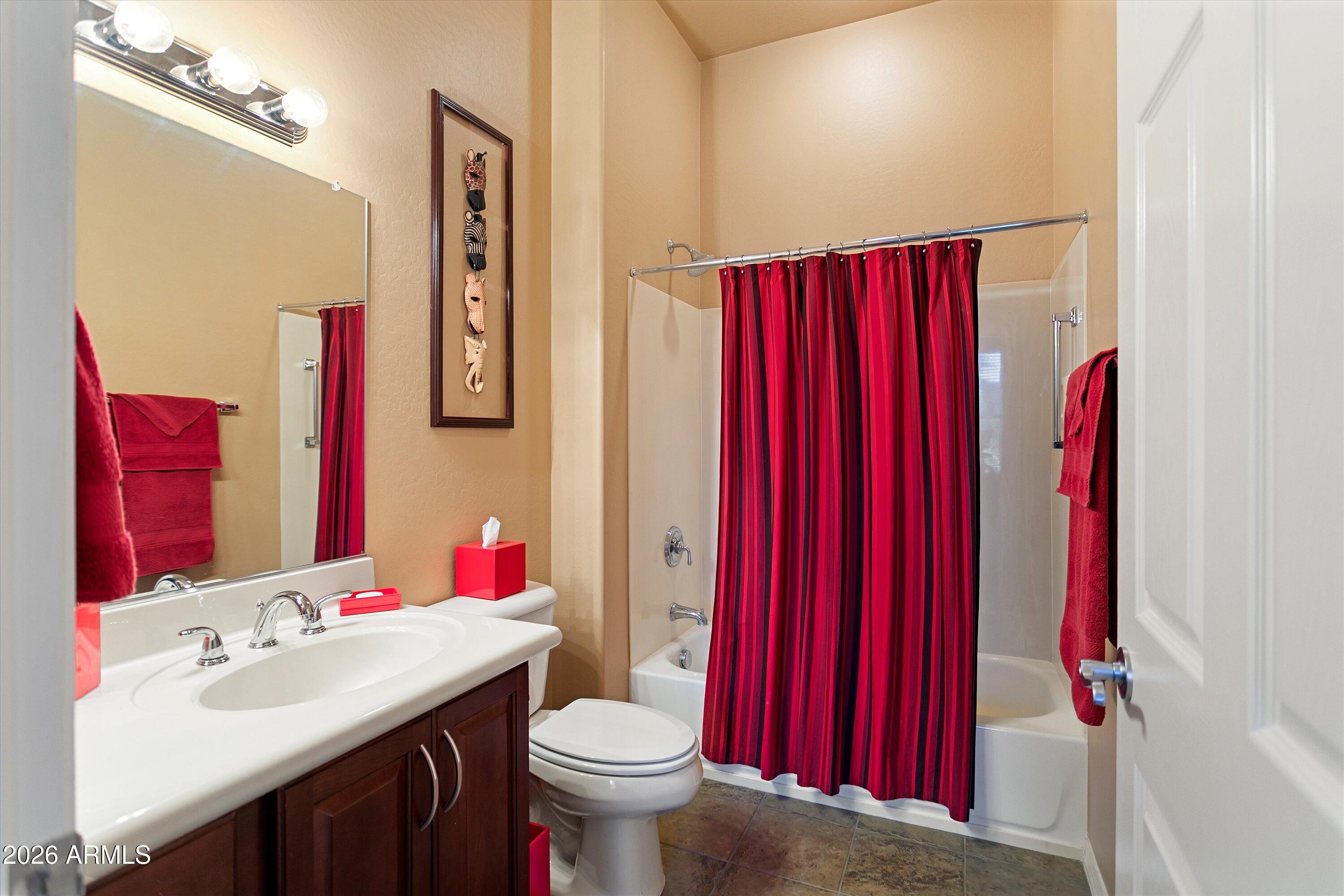 SUN CITY GRAND - CAPITAN - Residential