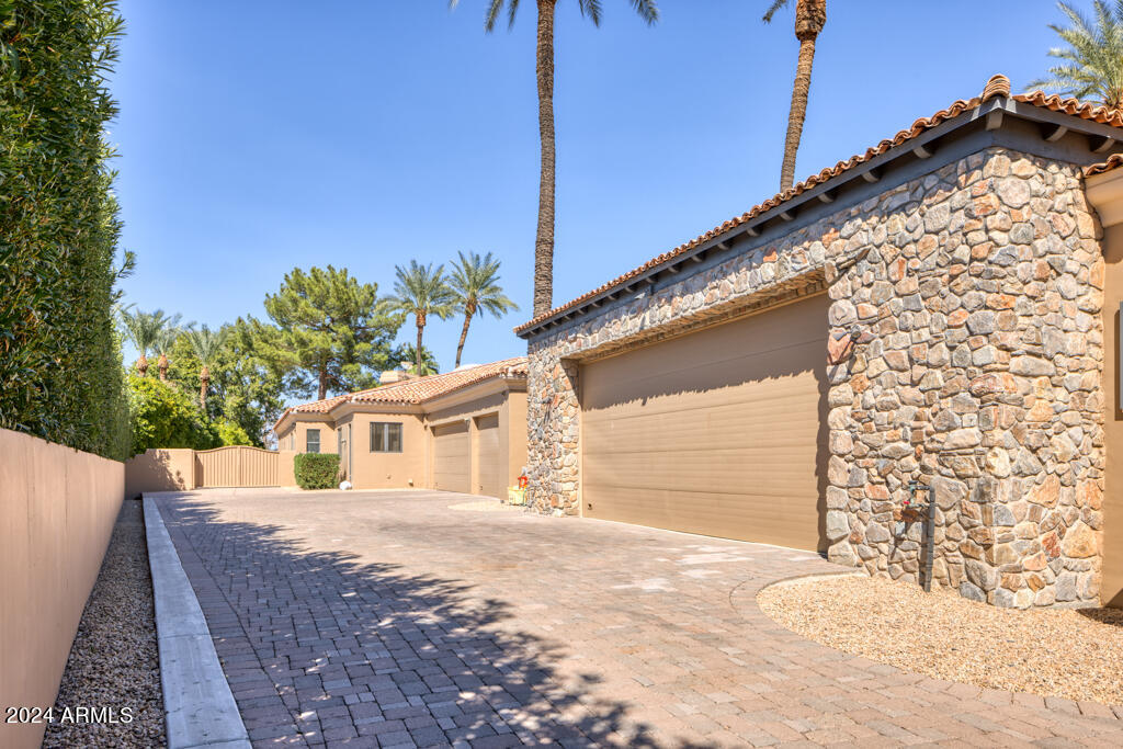 Camelback Country Estates - Residential