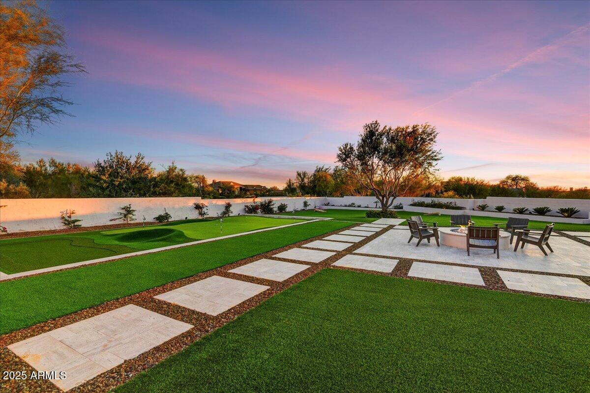 DESERT SKYLINE ESTATES - Residential