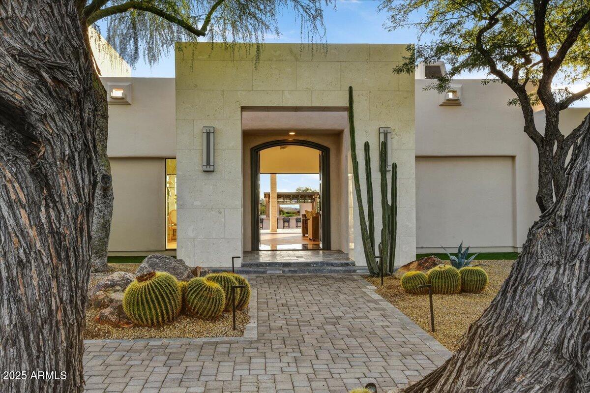 DESERT SKYLINE ESTATES - Residential