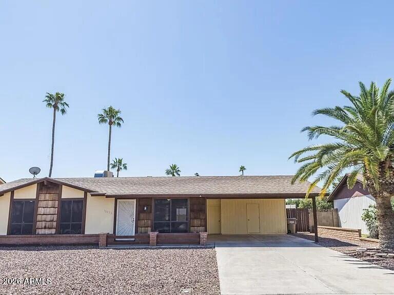 COUNTRY MEADOWS - Residential