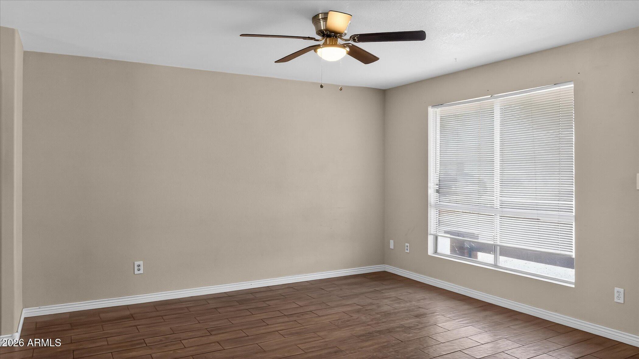 COUNTRY MEADOWS - Residential