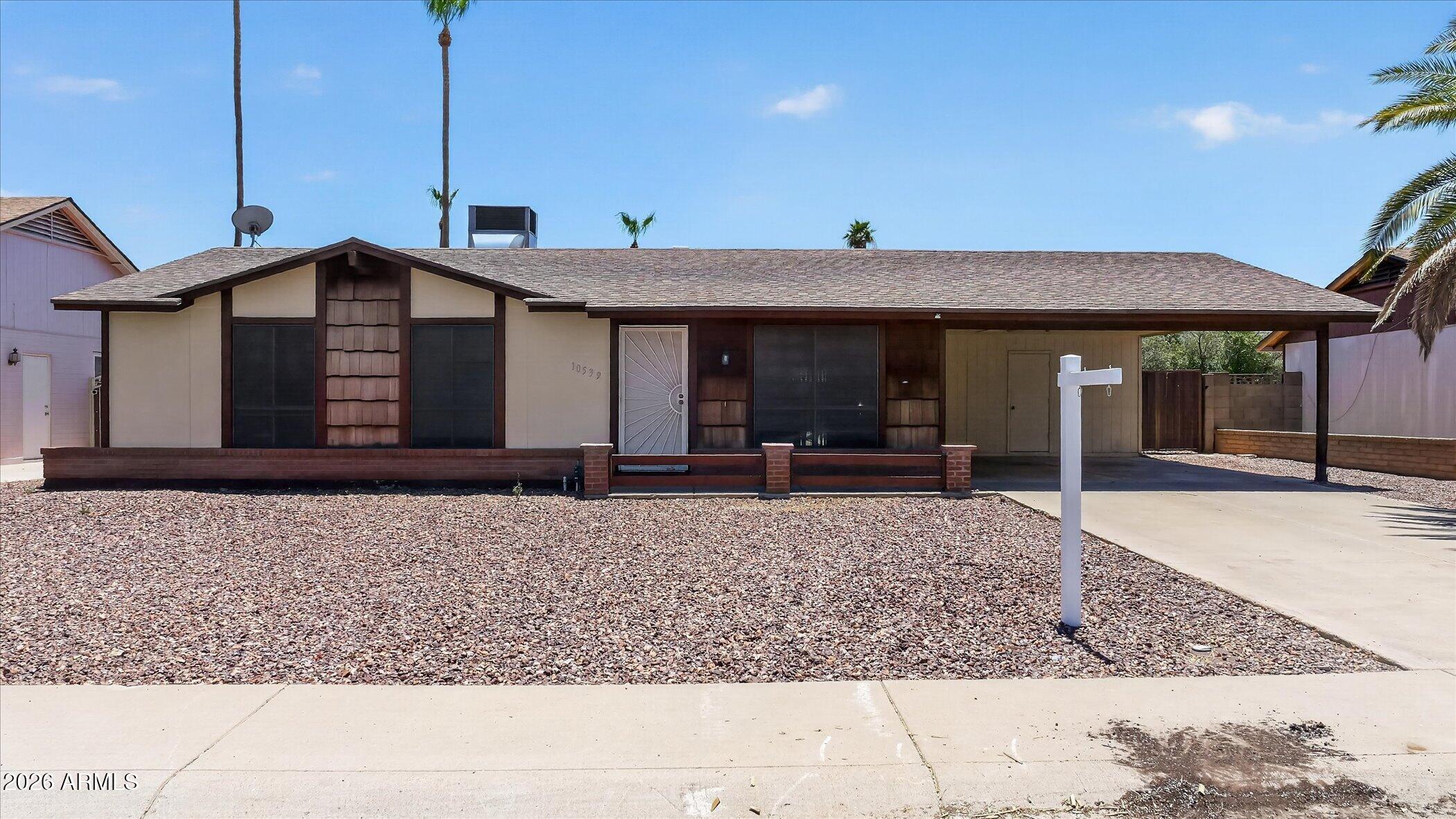 COUNTRY MEADOWS - Residential