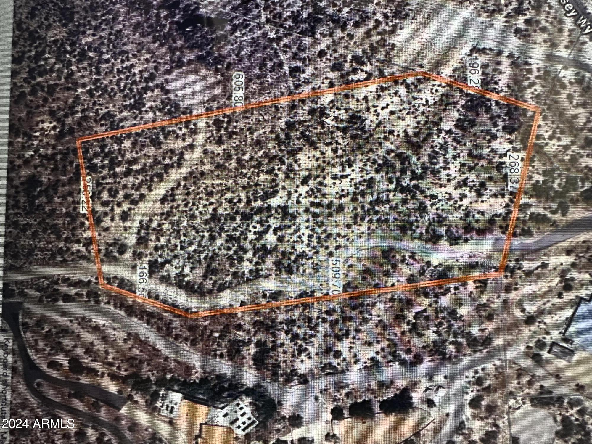 5.443 ACRE LOT WITH 360 DEGREE VIEWS CLOSE TO TOWN ON PAVED ROADS* MOST SERENE AND BEAUTIFUL AREA IN TOWN * *ALL CUSTOM BUILT HOMES IN THE AREA  ON MINIMUM 5 ACRE LOTS.*ADDITIONAL 45 ACRES  JOINING THIS PARCEL CAN BE PURCHASED SEE MLS#