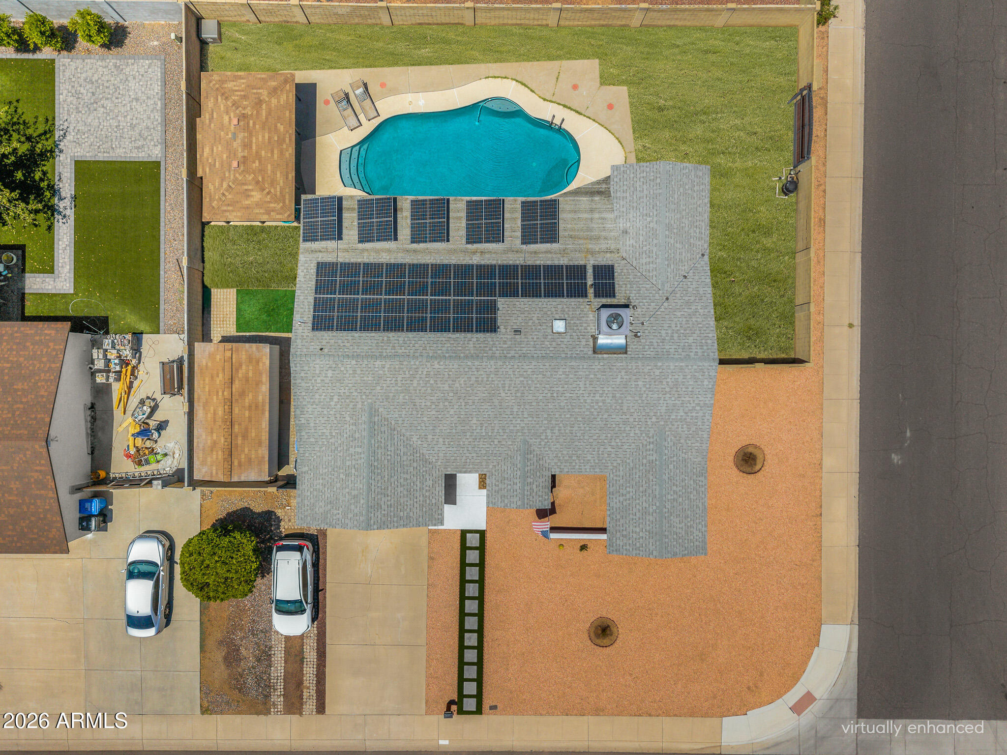 PARADISE VALLEY OASIS - Residential