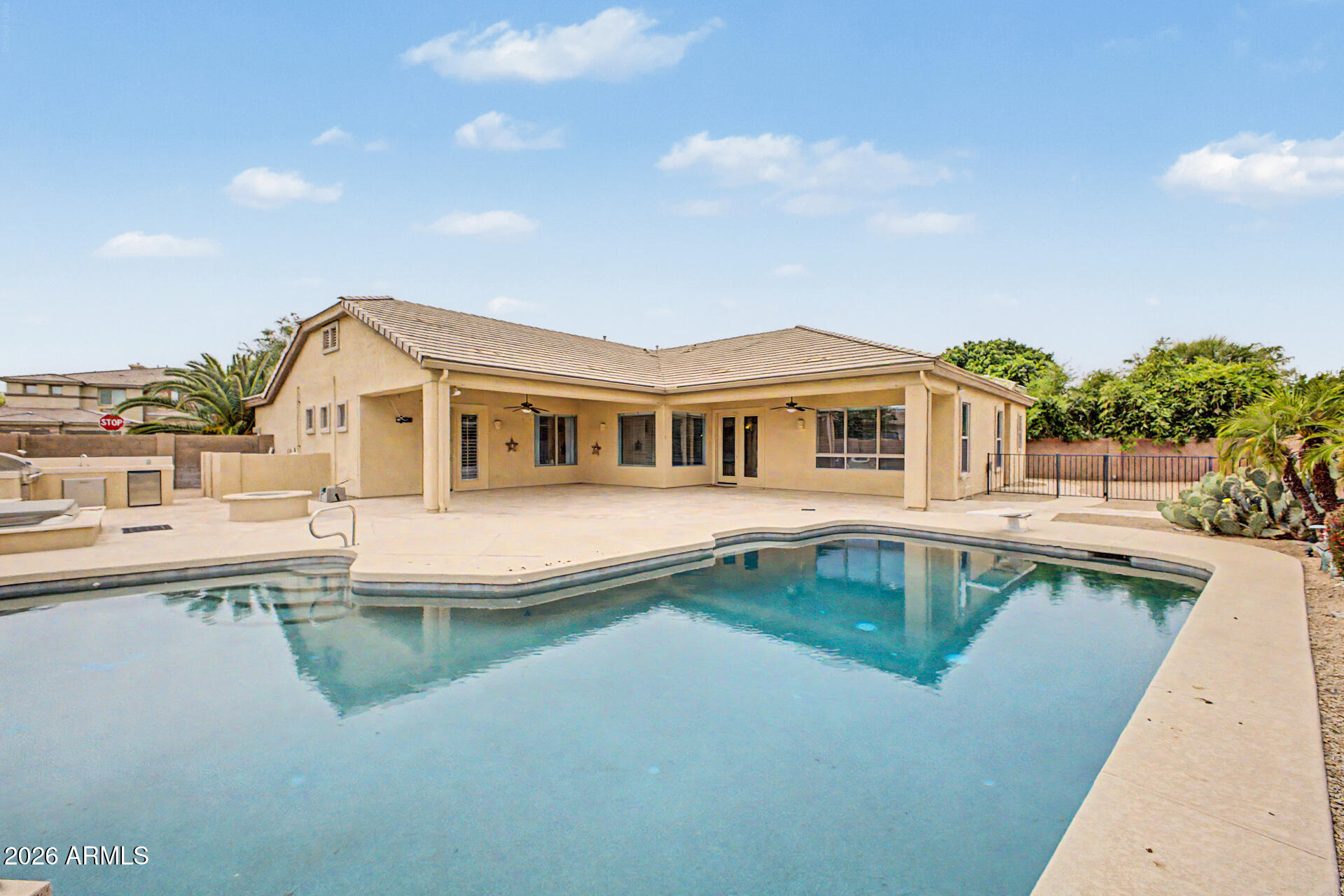 ARDEN PARK - Residential