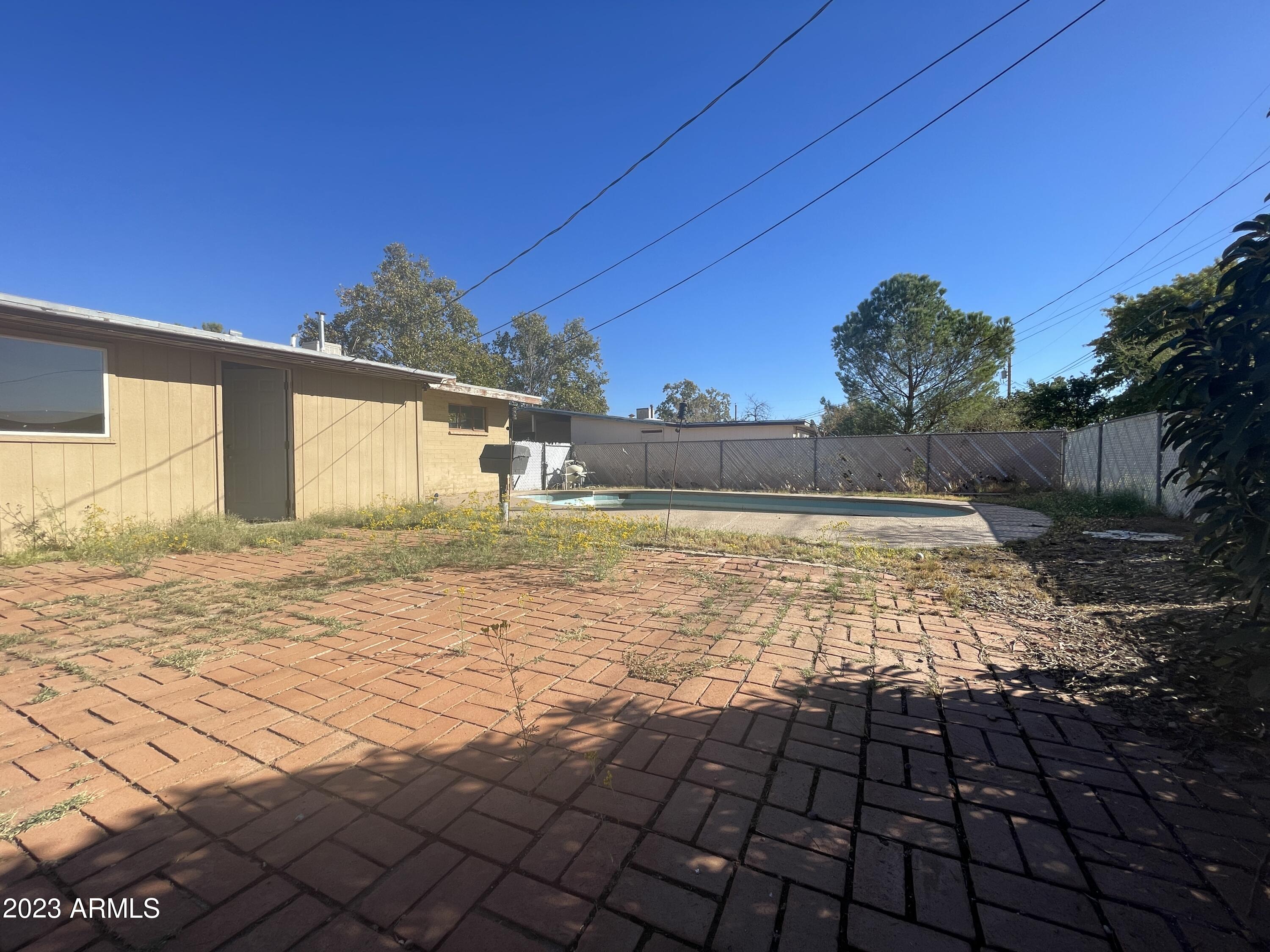 GARDEN CANYON 2 - Residential