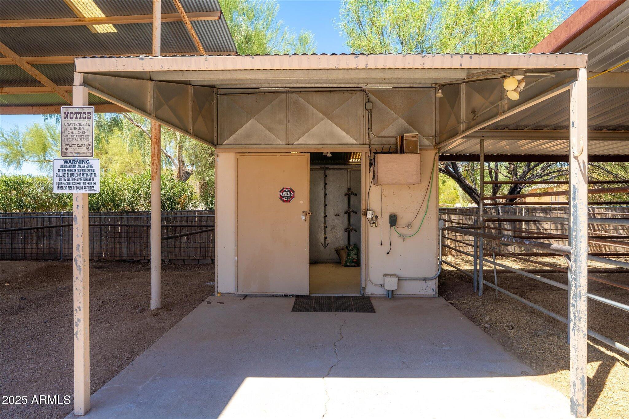 County Island Horse Property - Residential Lease