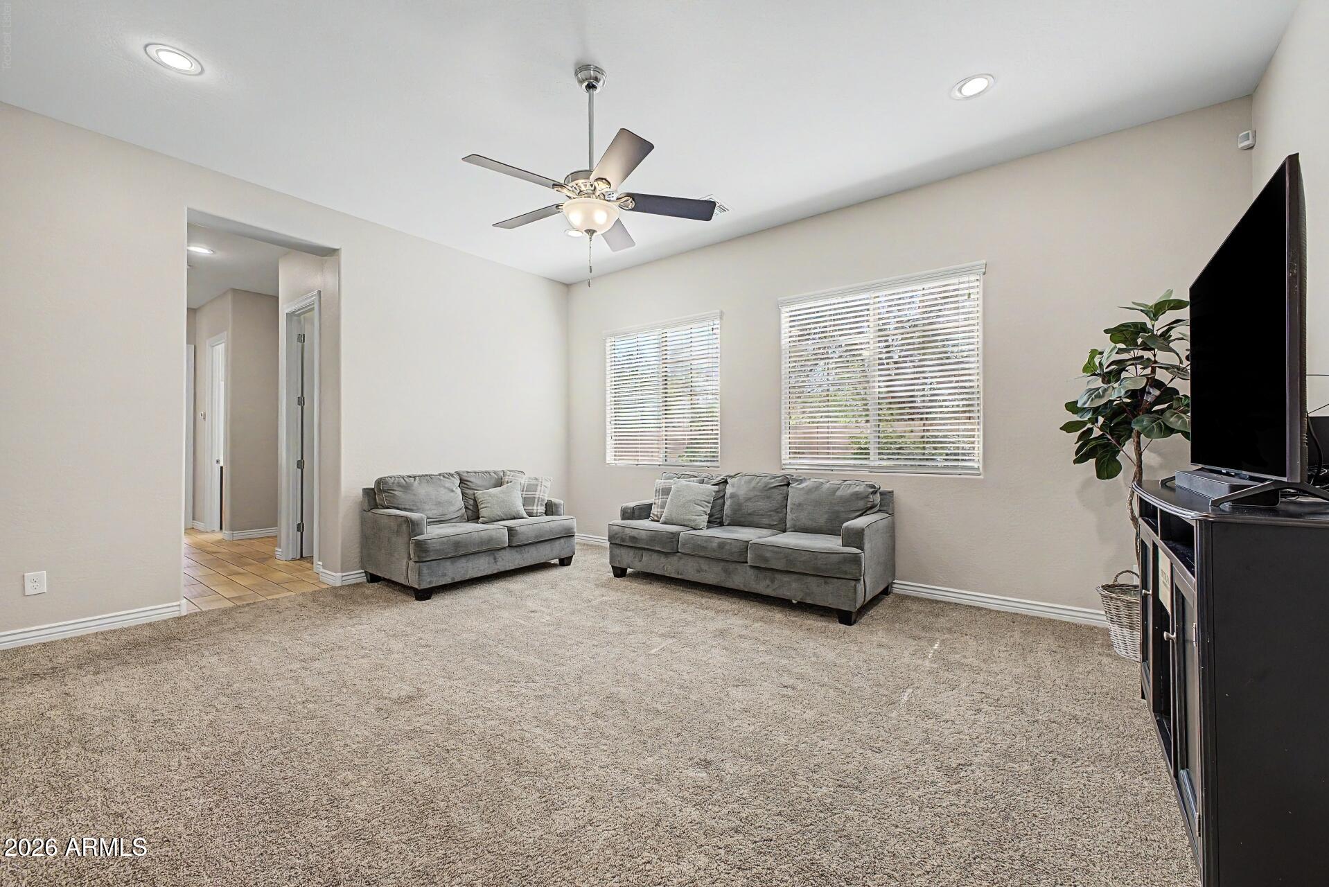 MAPLEWOOD COURT - Residential