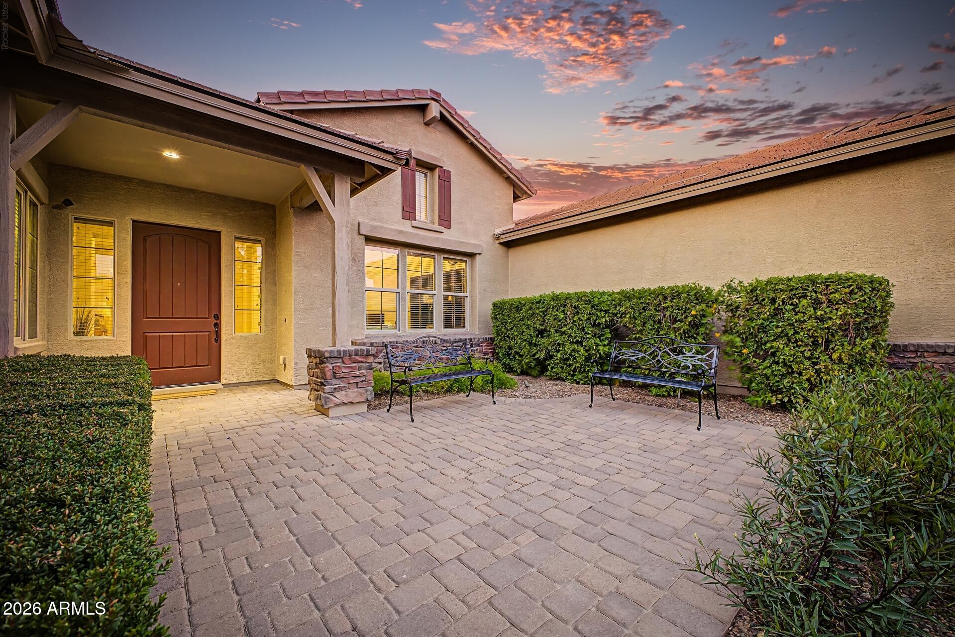 MAPLEWOOD COURT - Residential