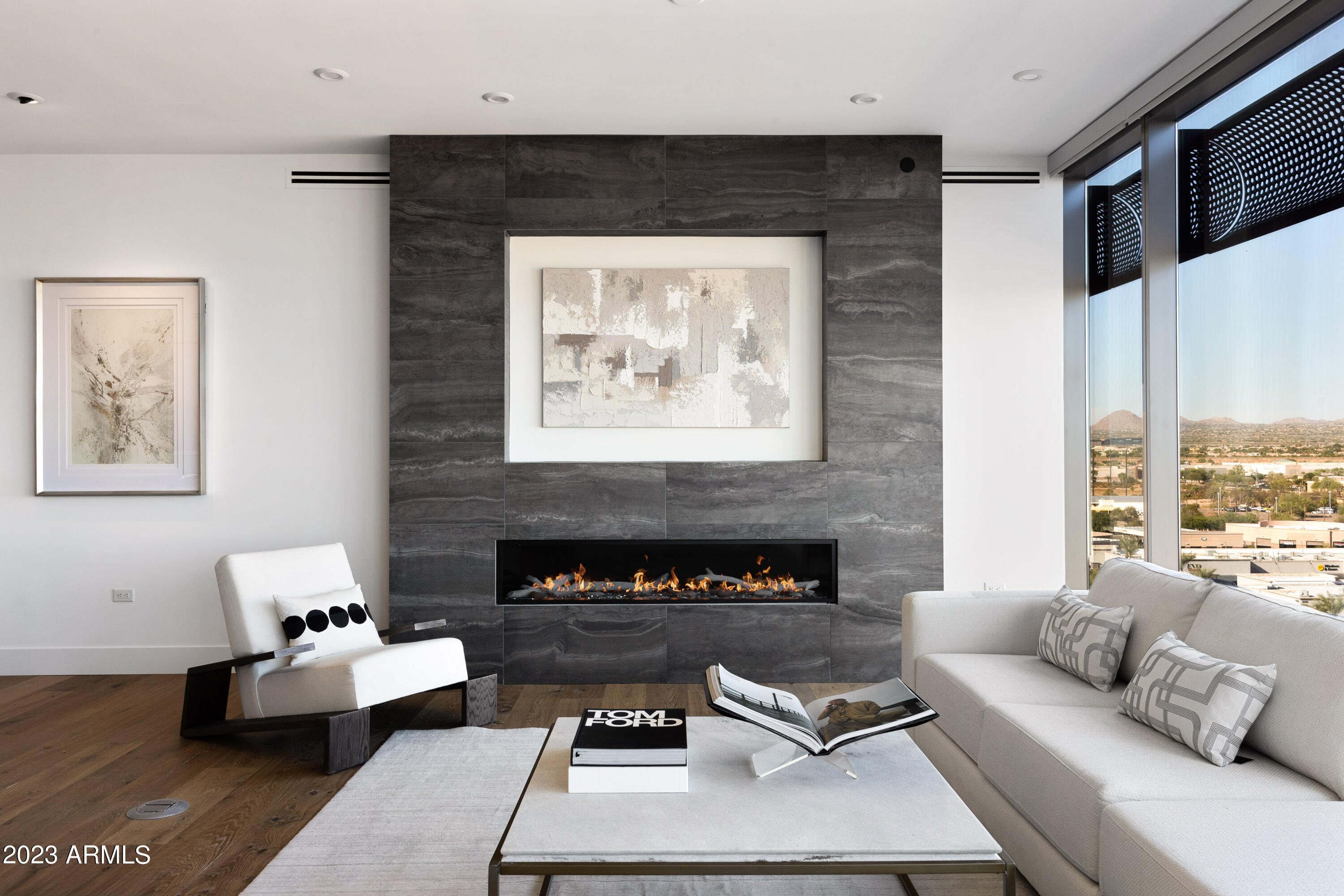 OPTIMA KIERLAND CENTER 7180 CONDOMINIUM AMD - Residential