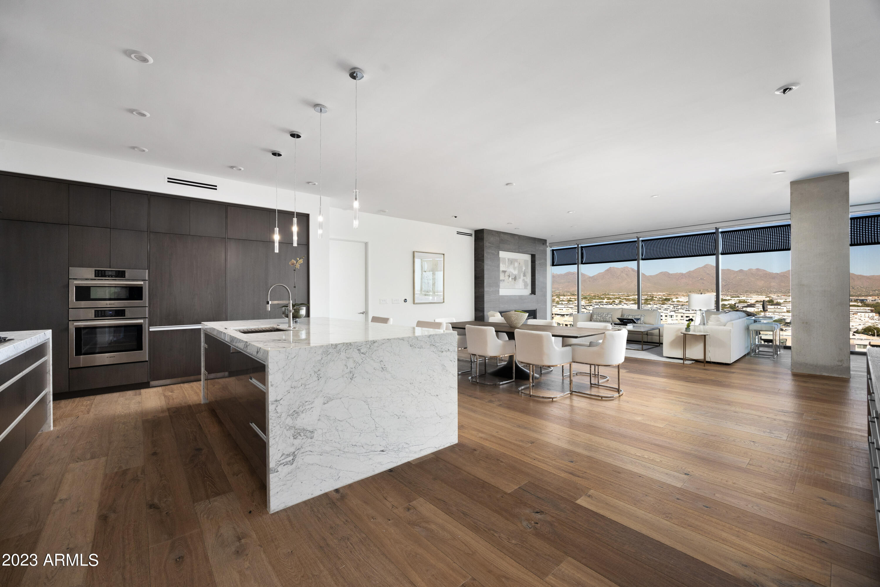 OPTIMA KIERLAND CENTER 7180 CONDOMINIUM AMD - Residential