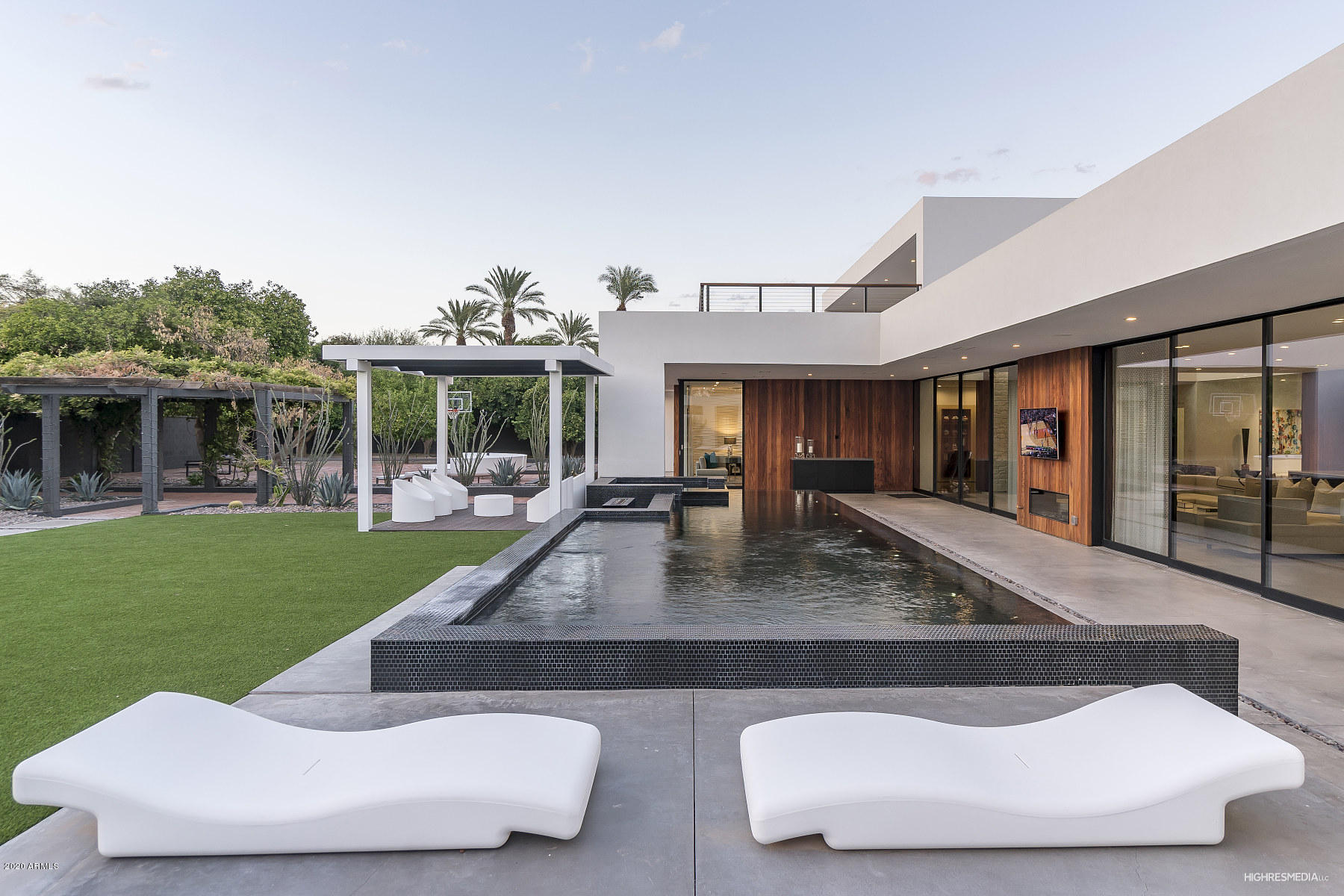 Paradise Valley - Residential