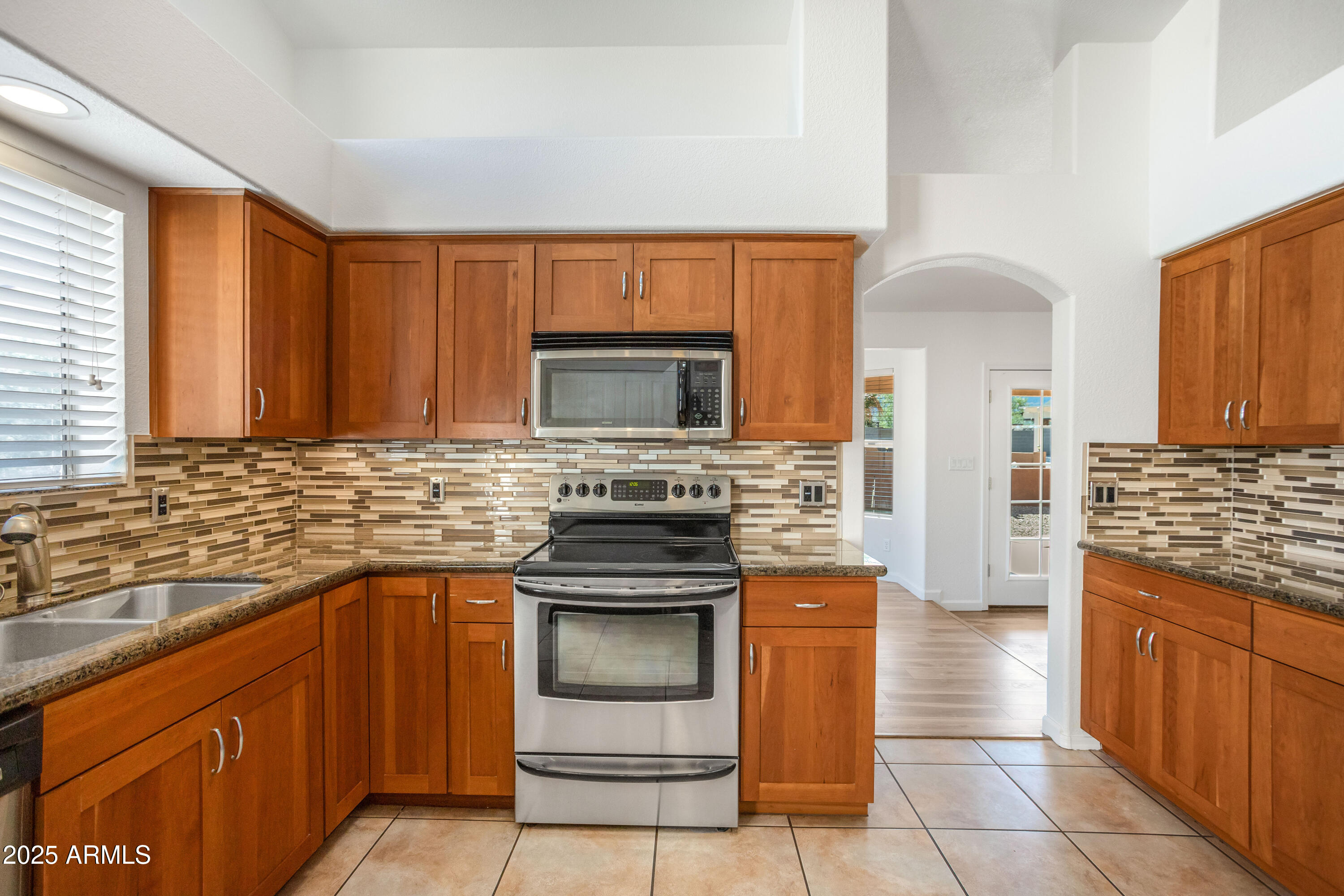 MOUNTAIN SHADOWS PHASE E - Residential