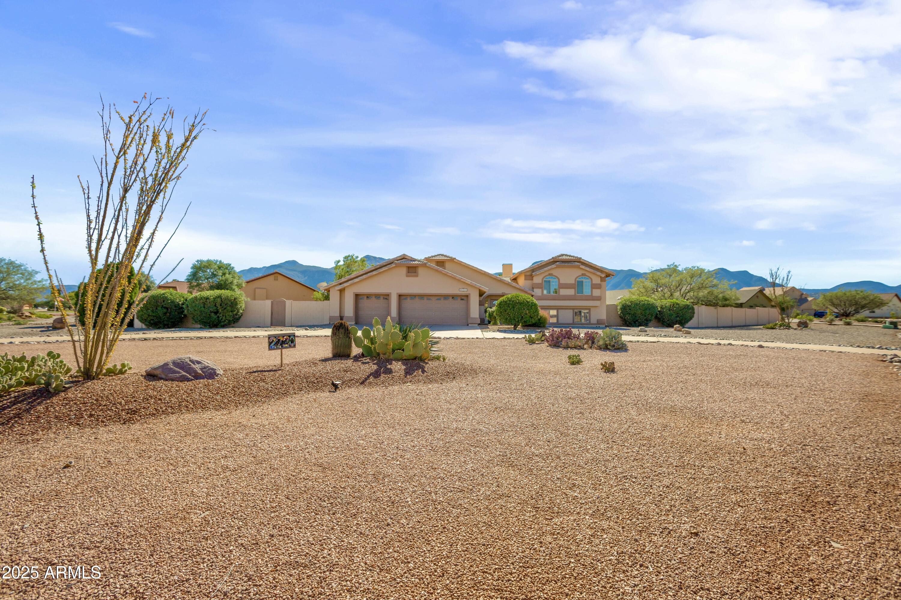 MOUNTAIN SHADOWS PHASE E - Residential