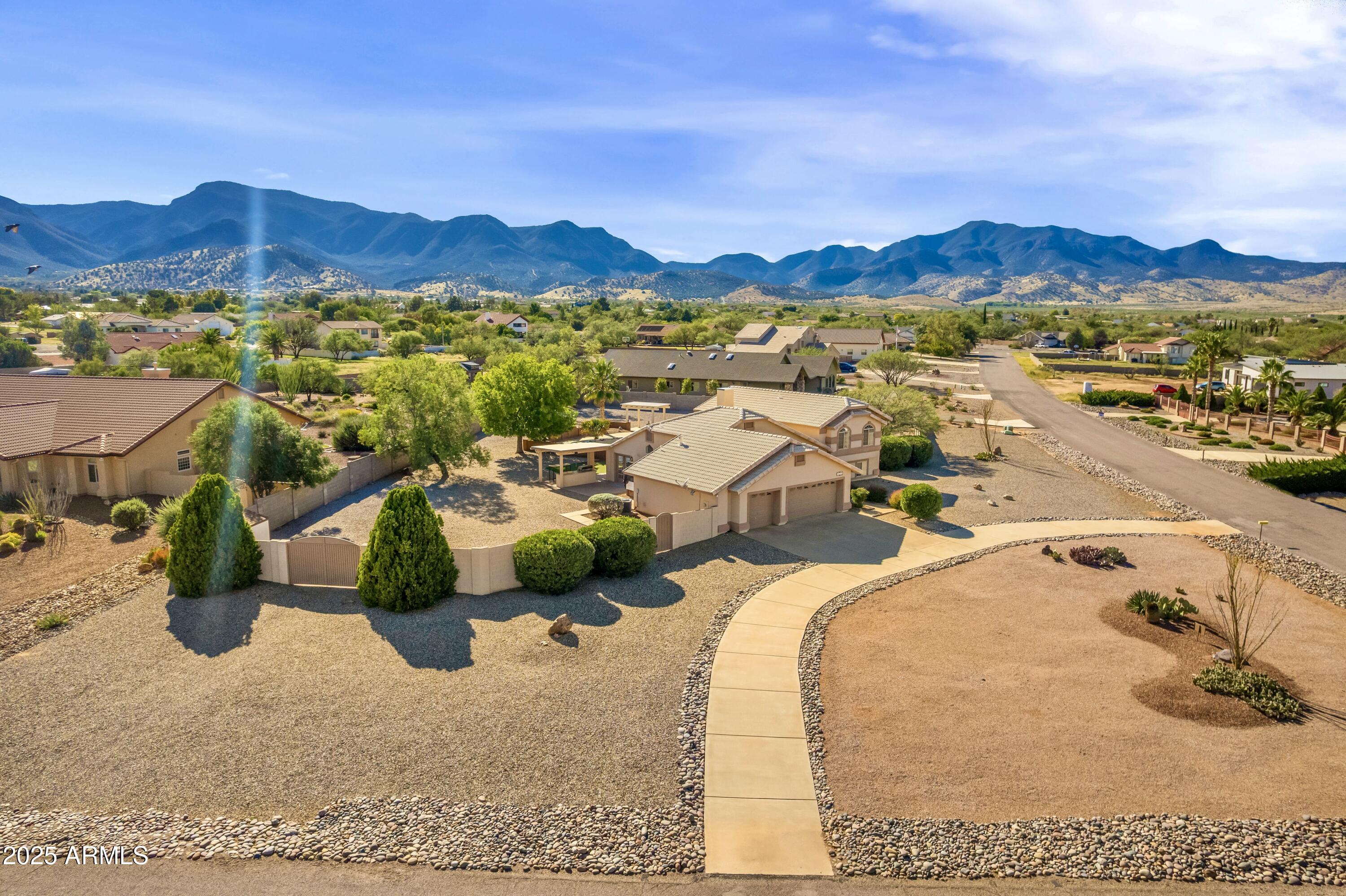 MOUNTAIN SHADOWS PHASE E - Residential