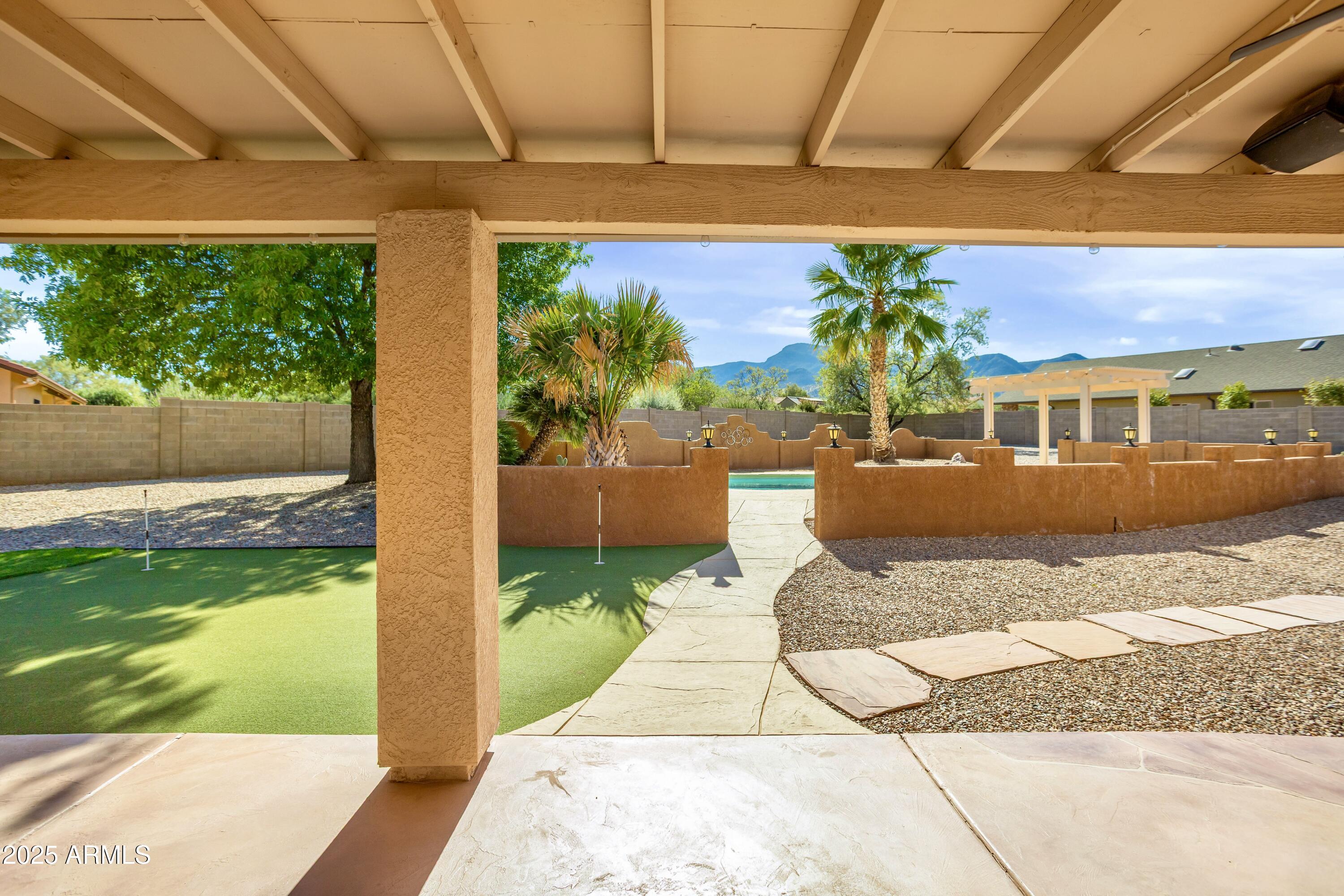 MOUNTAIN SHADOWS PHASE E - Residential