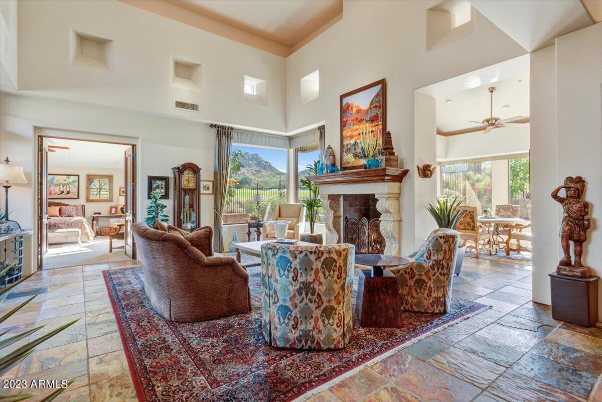 Estancia - Residential