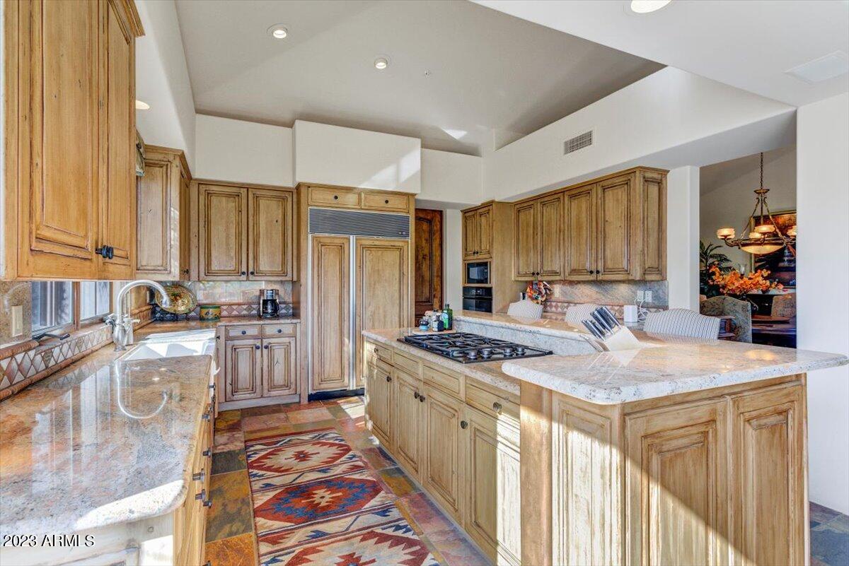 Estancia - Residential