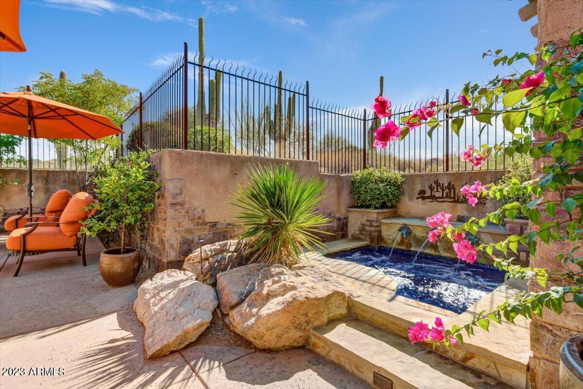 Estancia - Residential