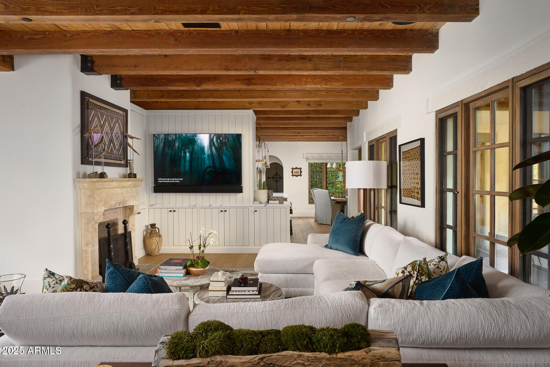 PARADISE HILLS - Residential