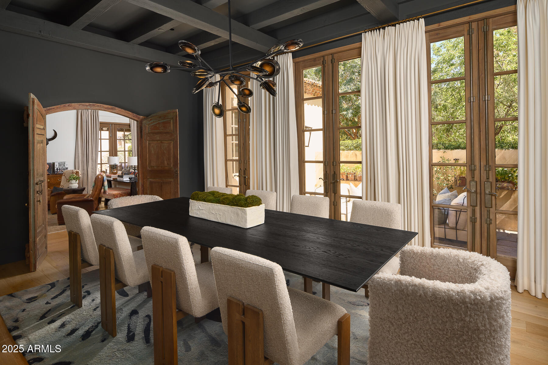 PARADISE HILLS - Residential