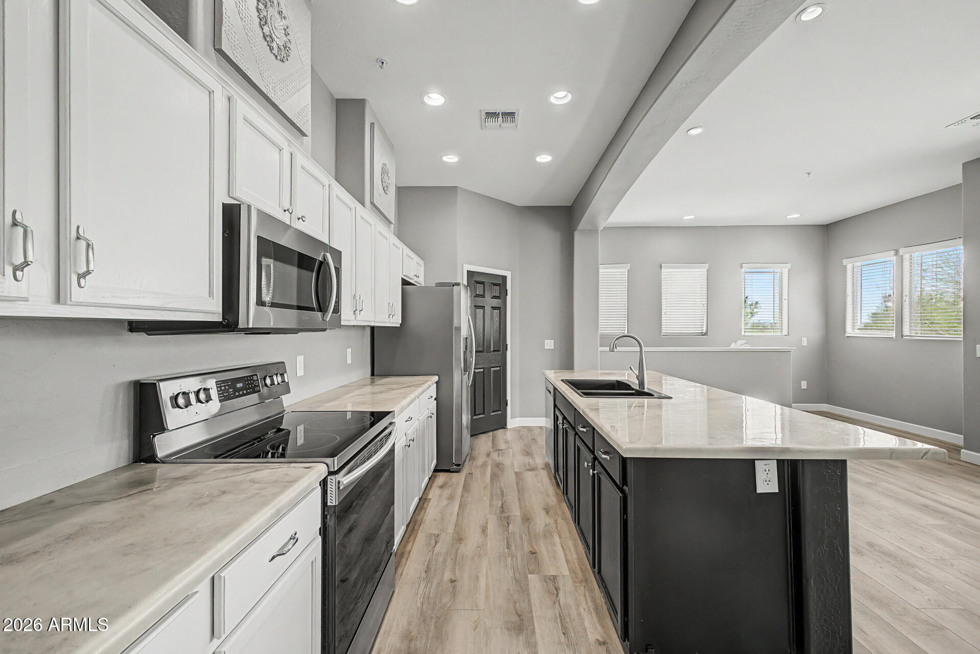 SERENITY VILLAS AT ANTHEM CONDOMINIUM - Residential