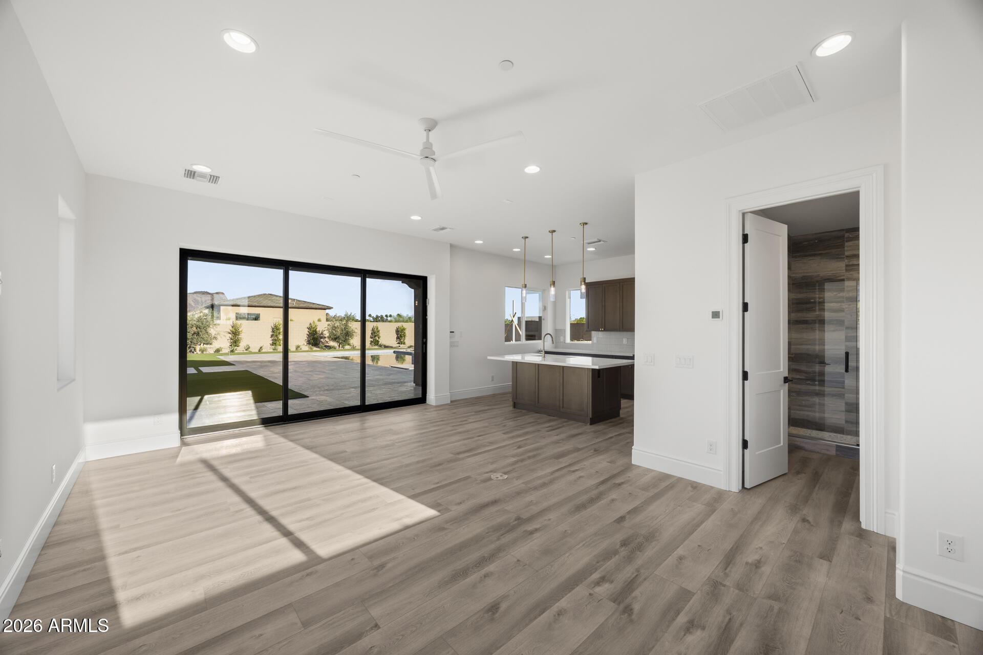 EMERALD HILLS - Residential