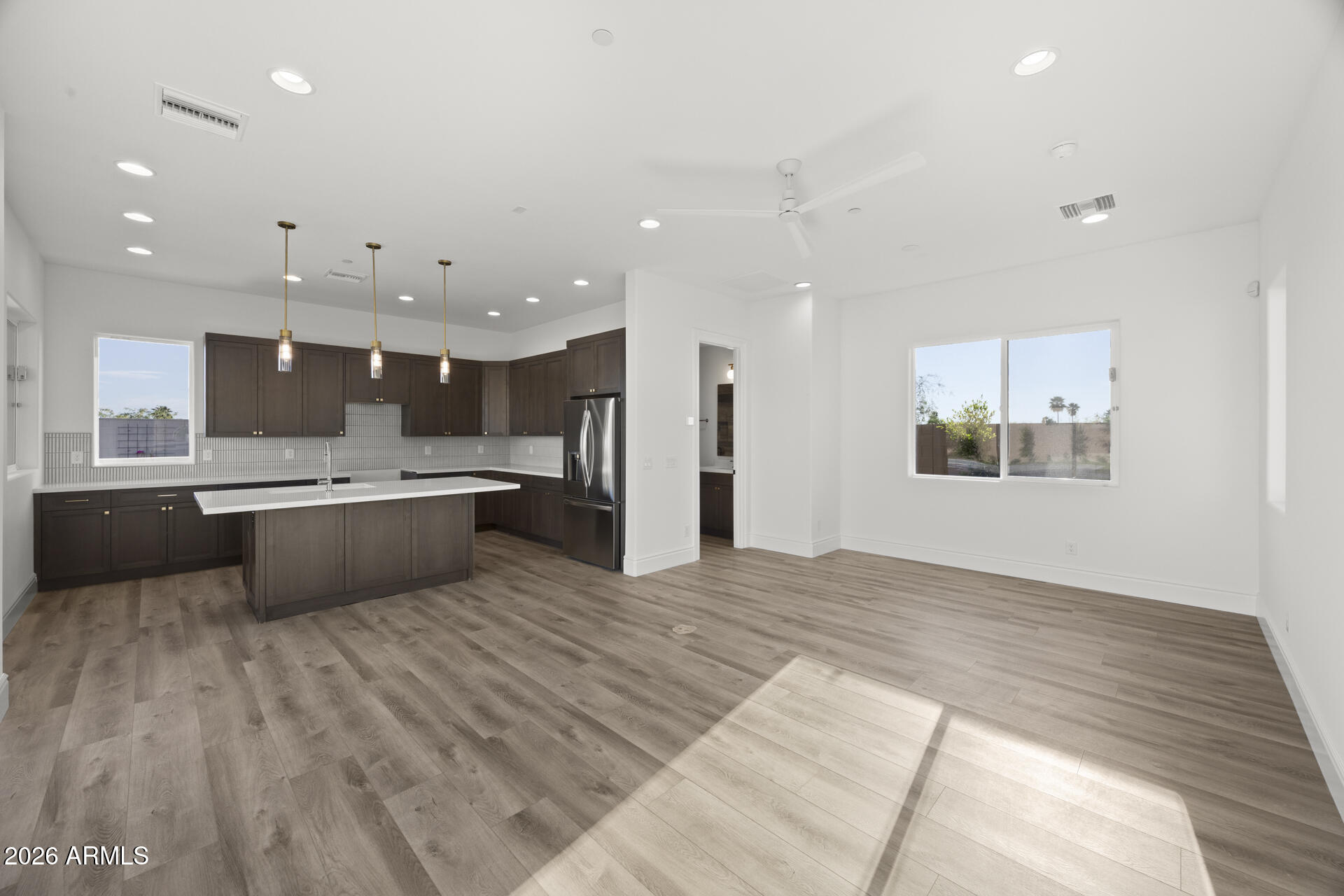 EMERALD HILLS - Residential