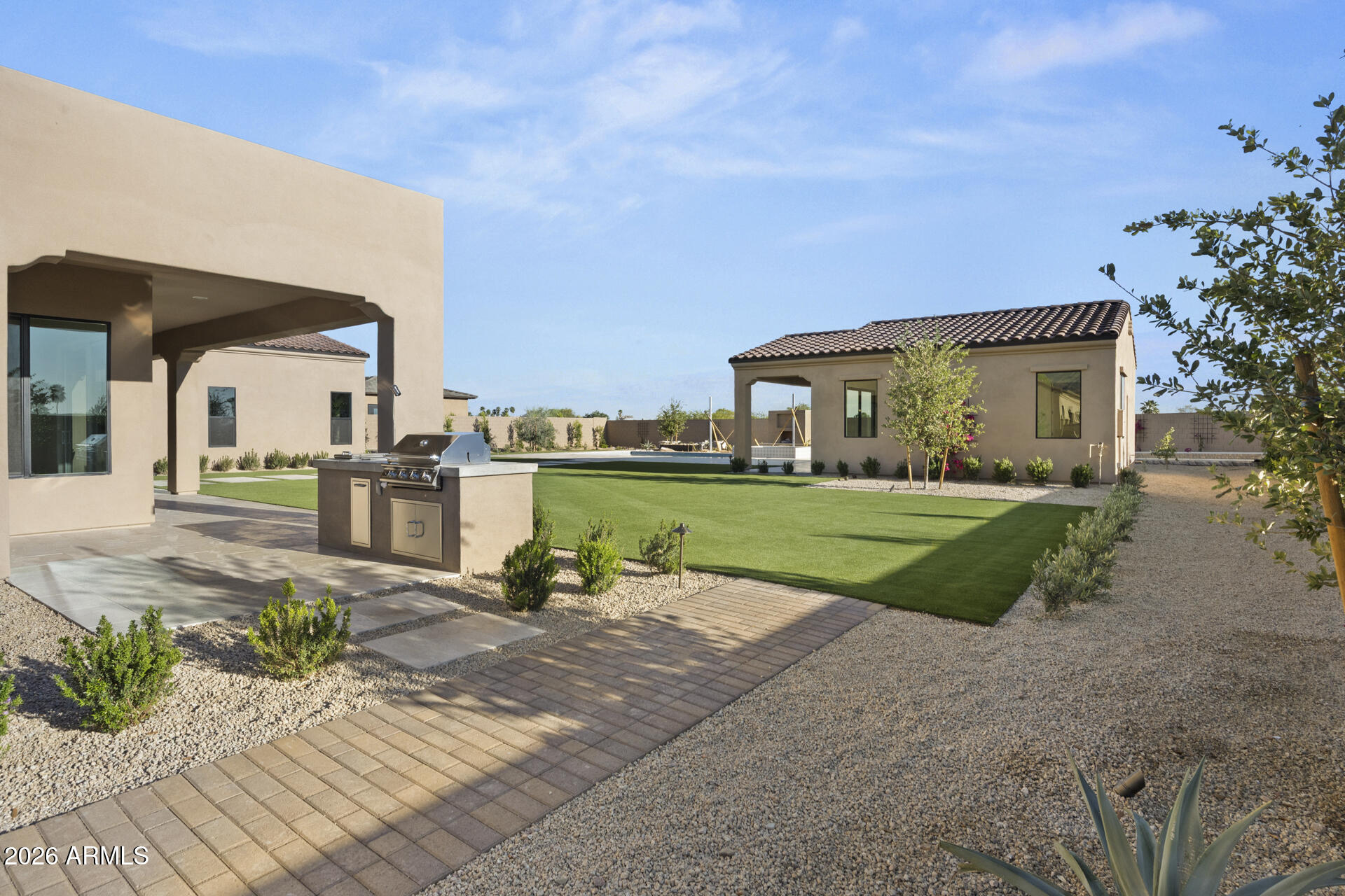EMERALD HILLS - Residential