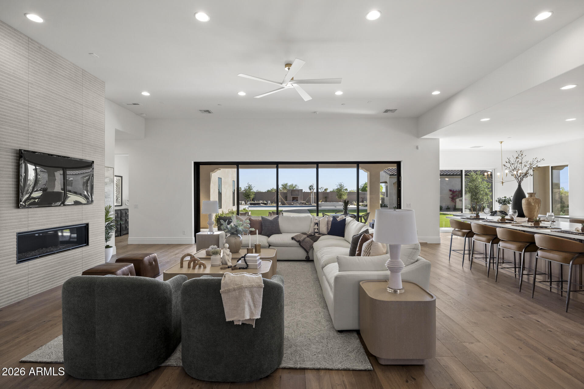EMERALD HILLS - Residential