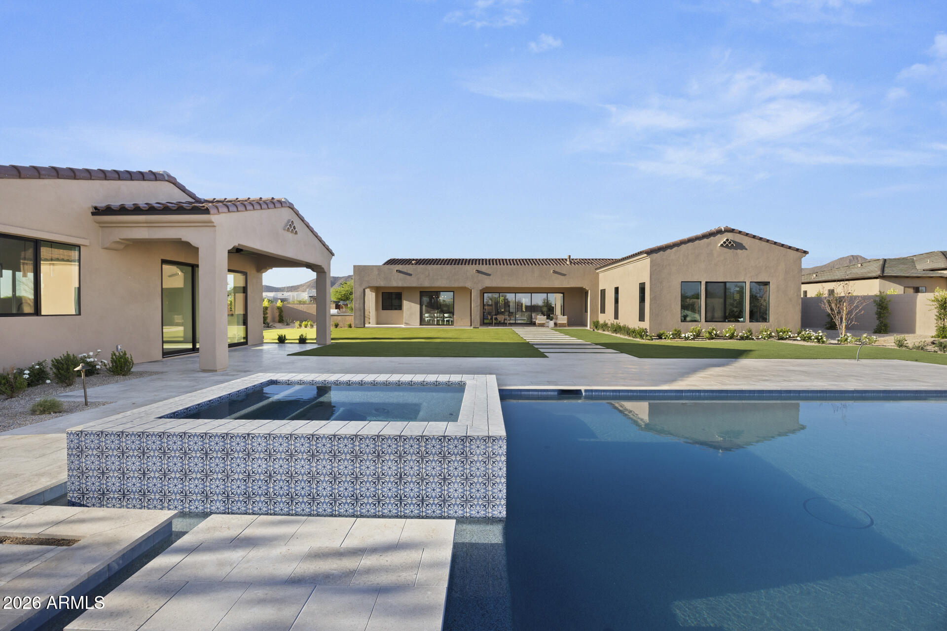 EMERALD HILLS - Residential