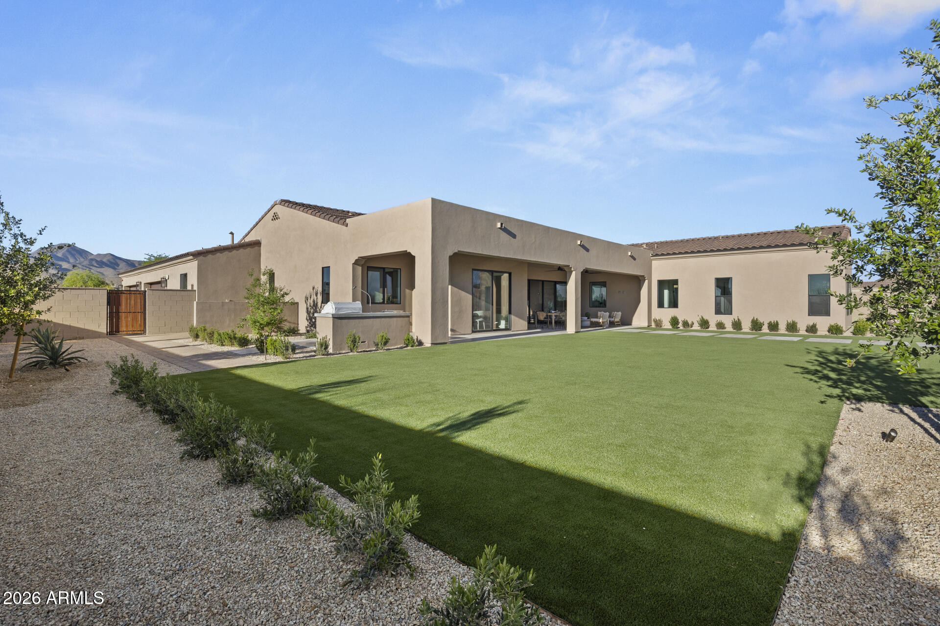 EMERALD HILLS - Residential