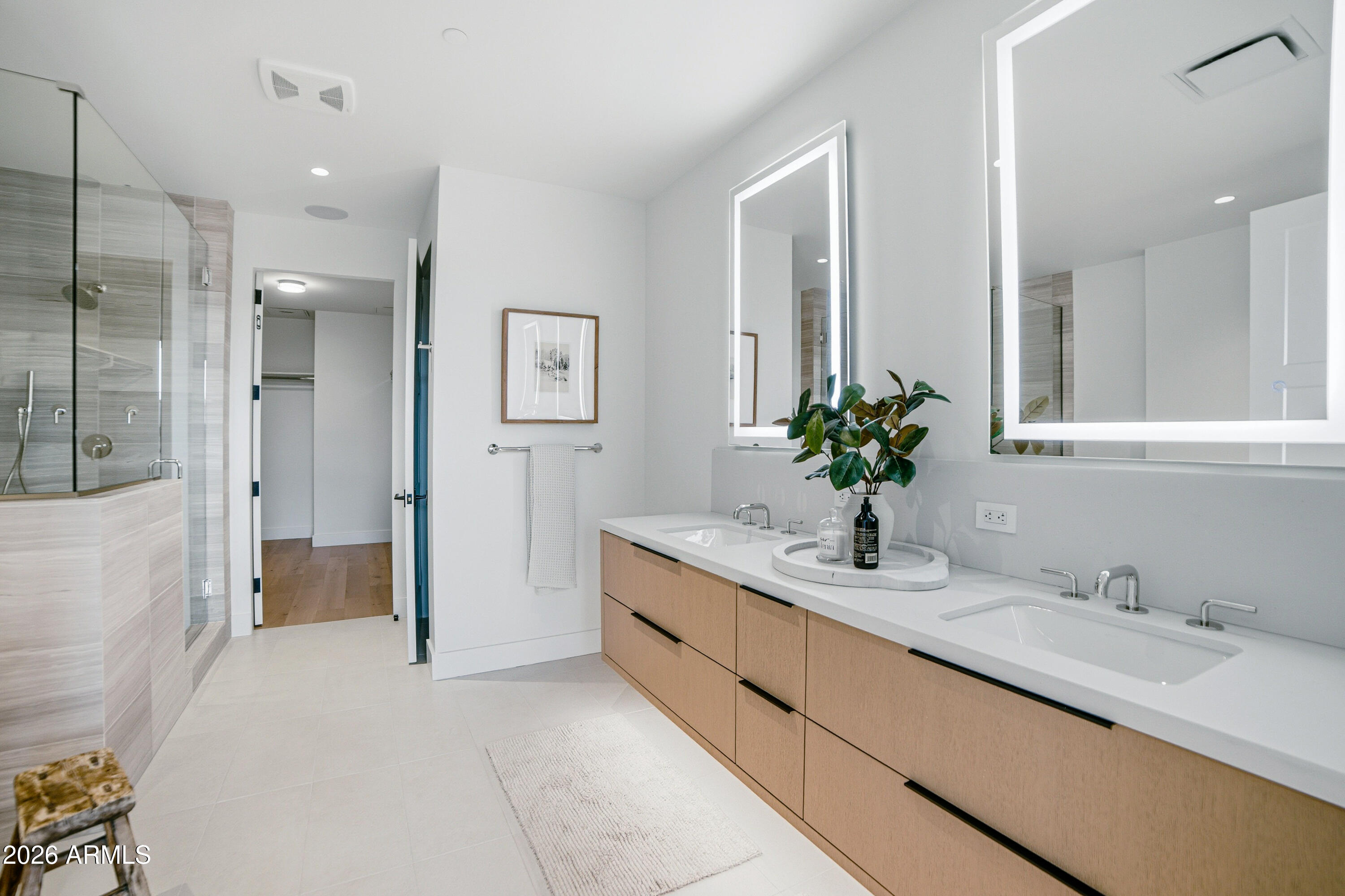 Ascent at the Phoenician Camelback Residences - Residential