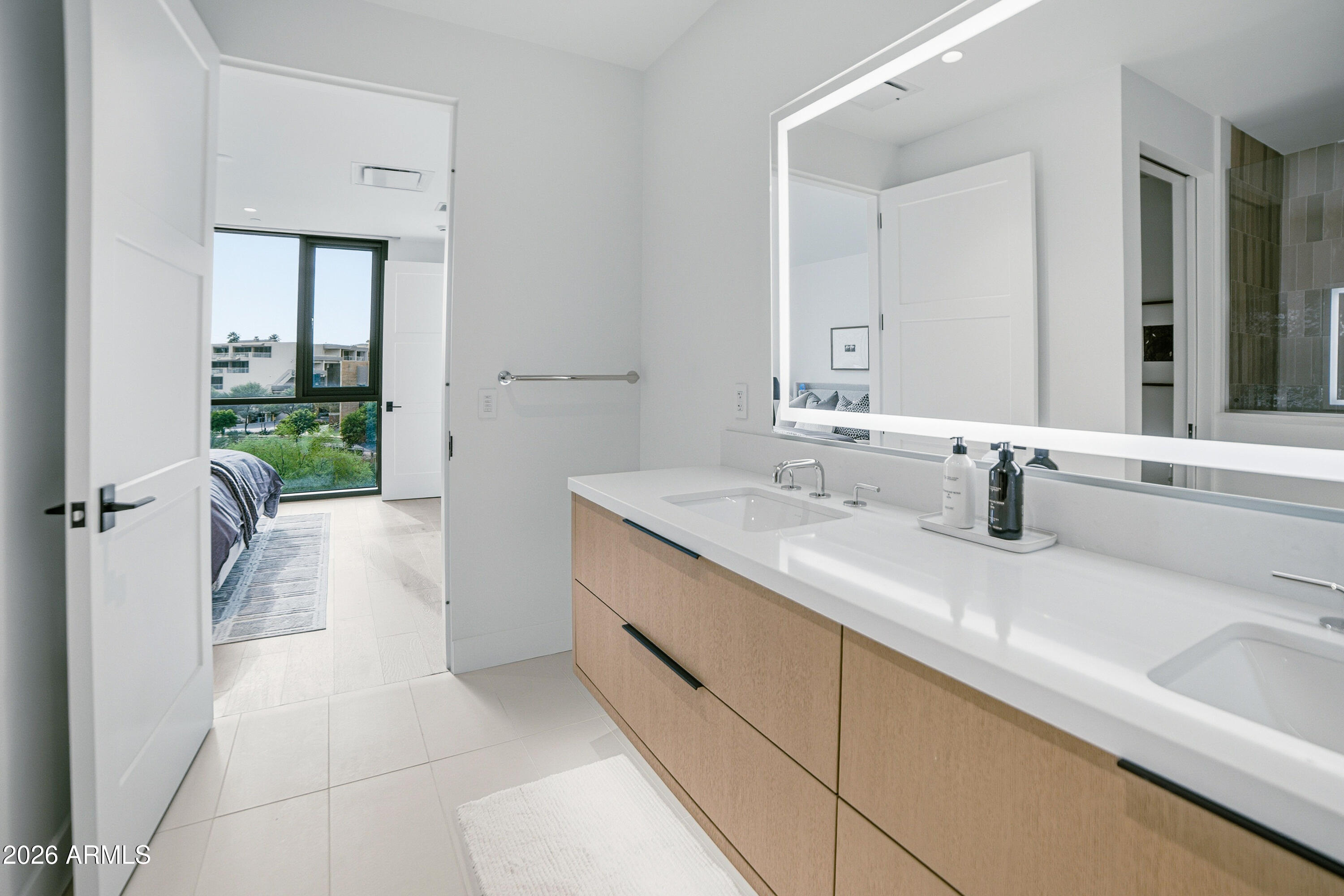 Ascent at the Phoenician Camelback Residences - Residential