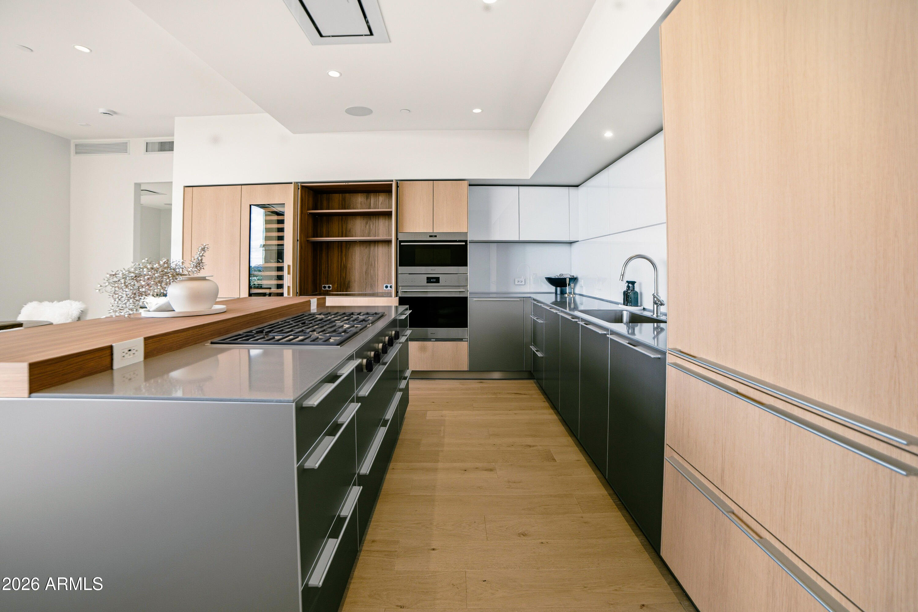 Ascent at the Phoenician Camelback Residences - Residential