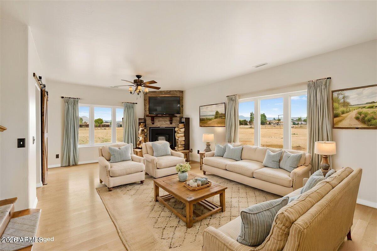 POQUITO VALLEY - Residential