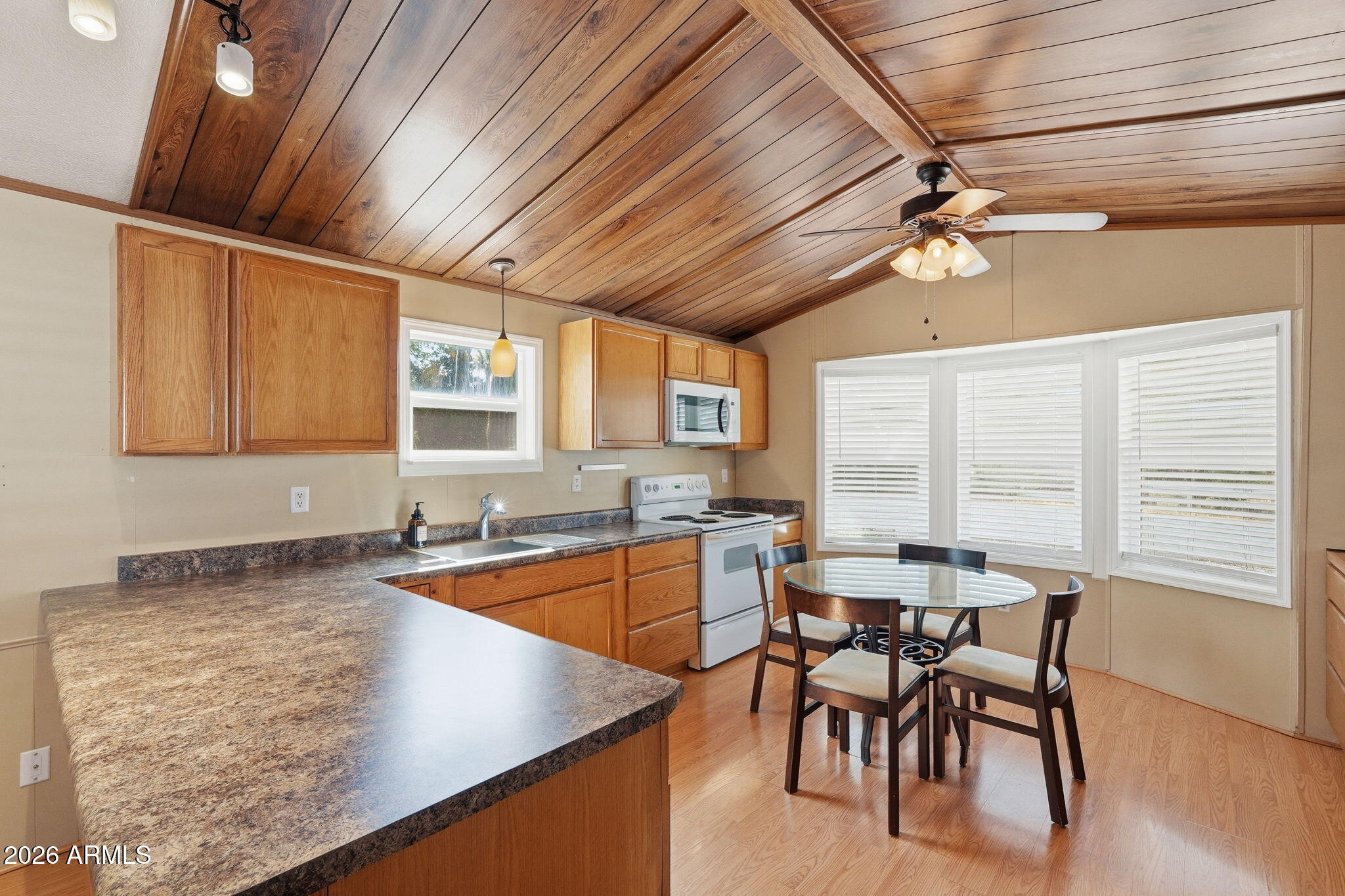 QUEEN VALLEY ESTATES UNIT SIX - Residential