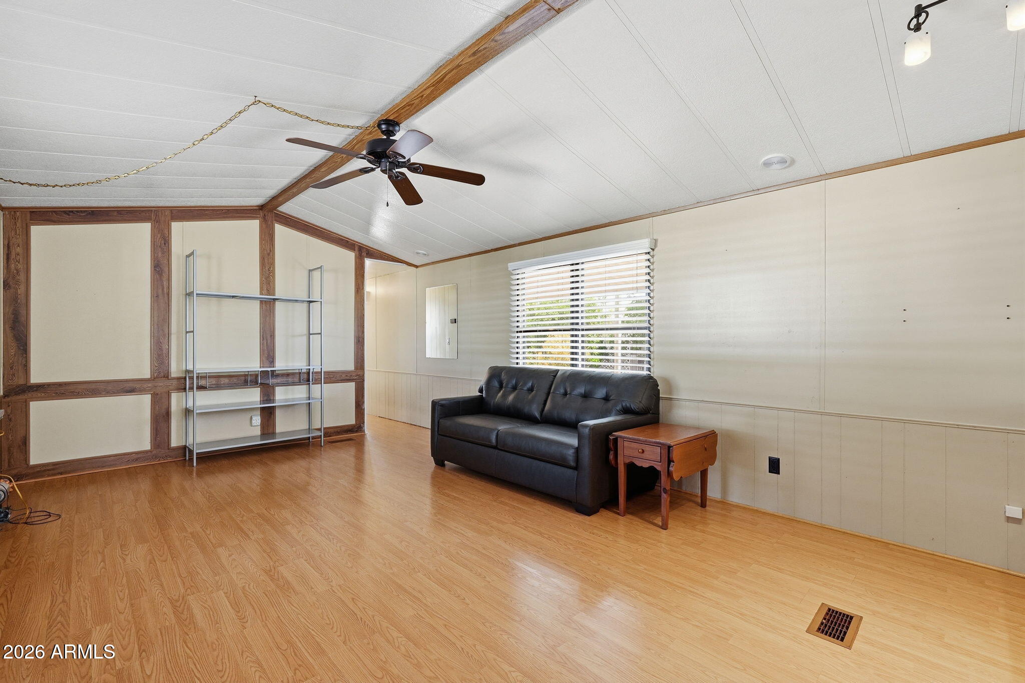 QUEEN VALLEY ESTATES UNIT SIX - Residential