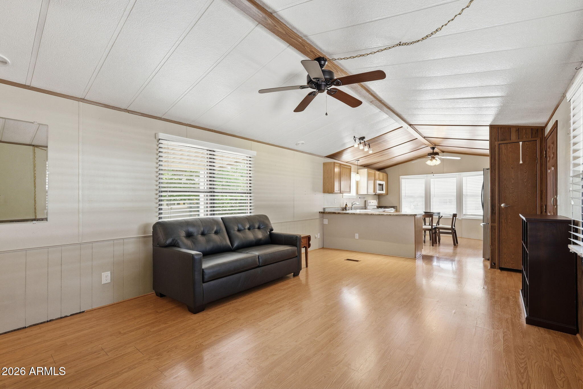 QUEEN VALLEY ESTATES UNIT SIX - Residential