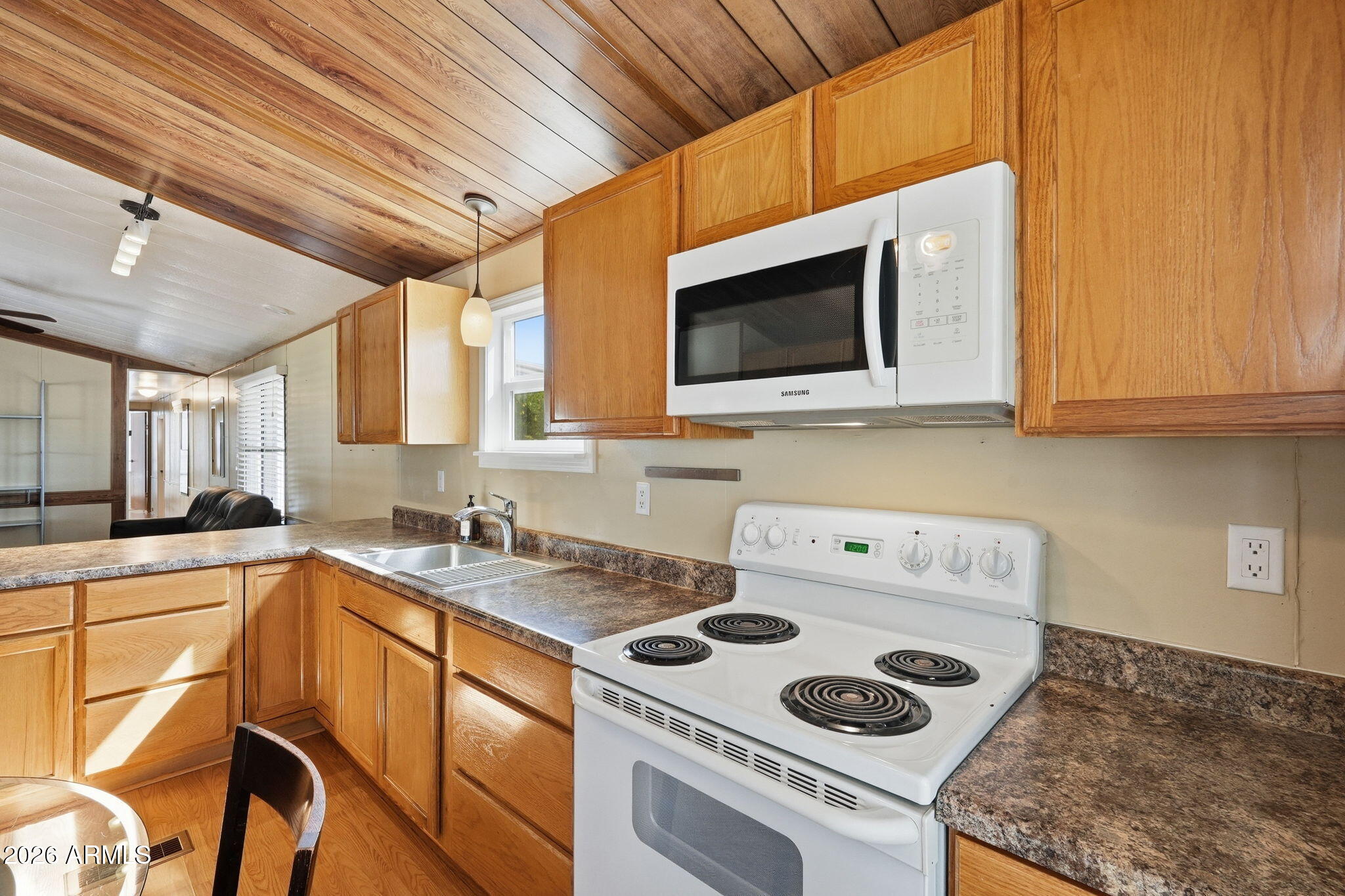 QUEEN VALLEY ESTATES UNIT SIX - Residential