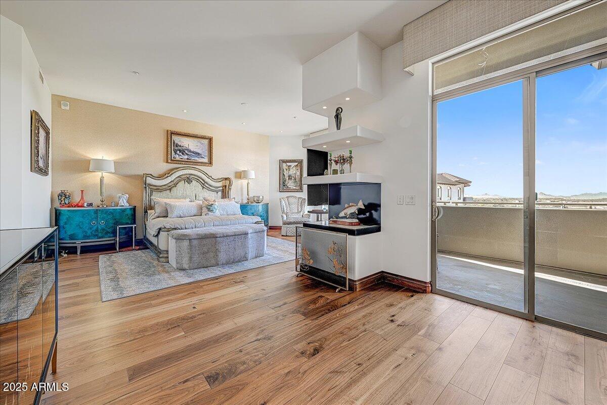 LANDMARK CONDOMINIUM 2 2ND AMD - Residential