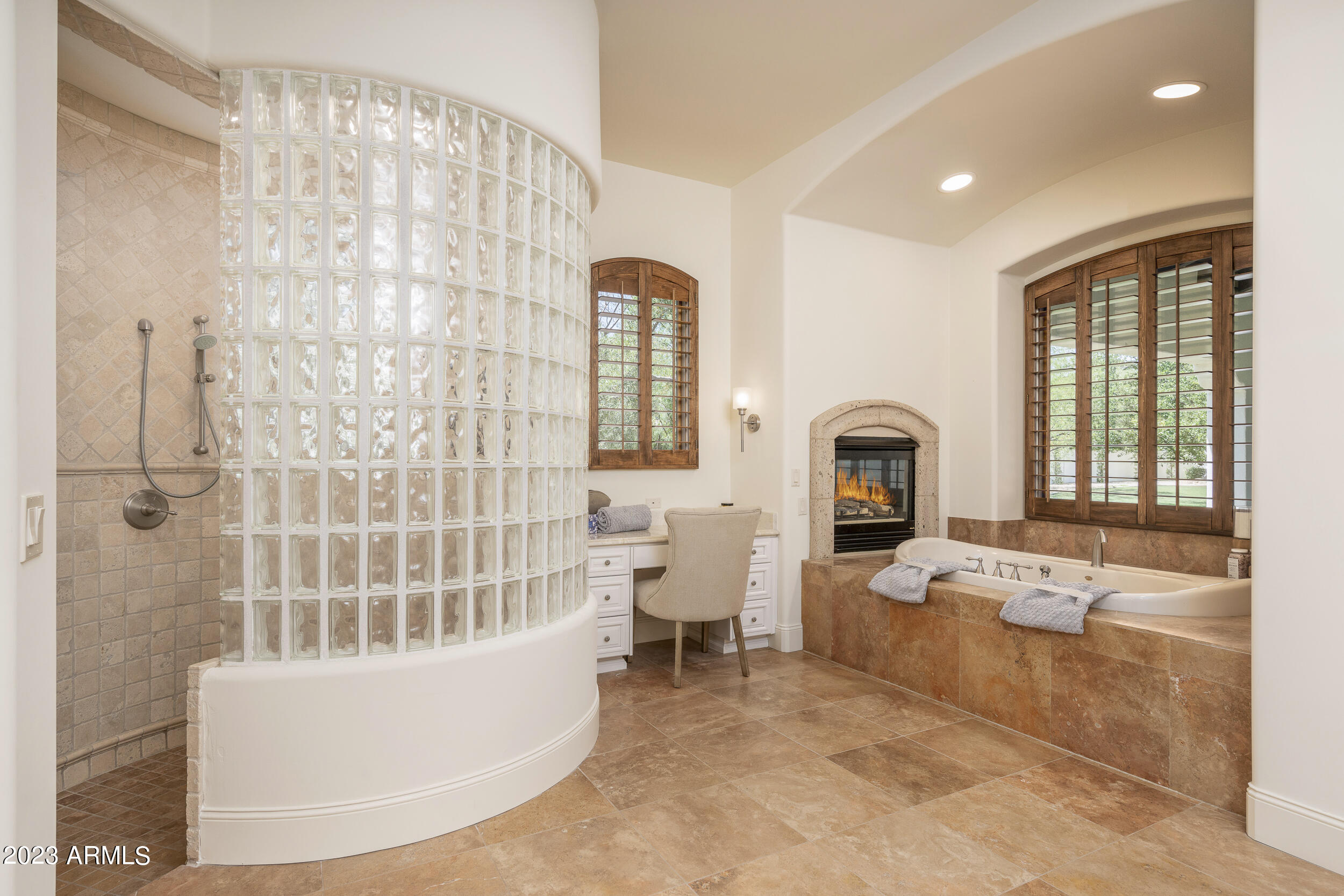 Paradise Valley - Residential