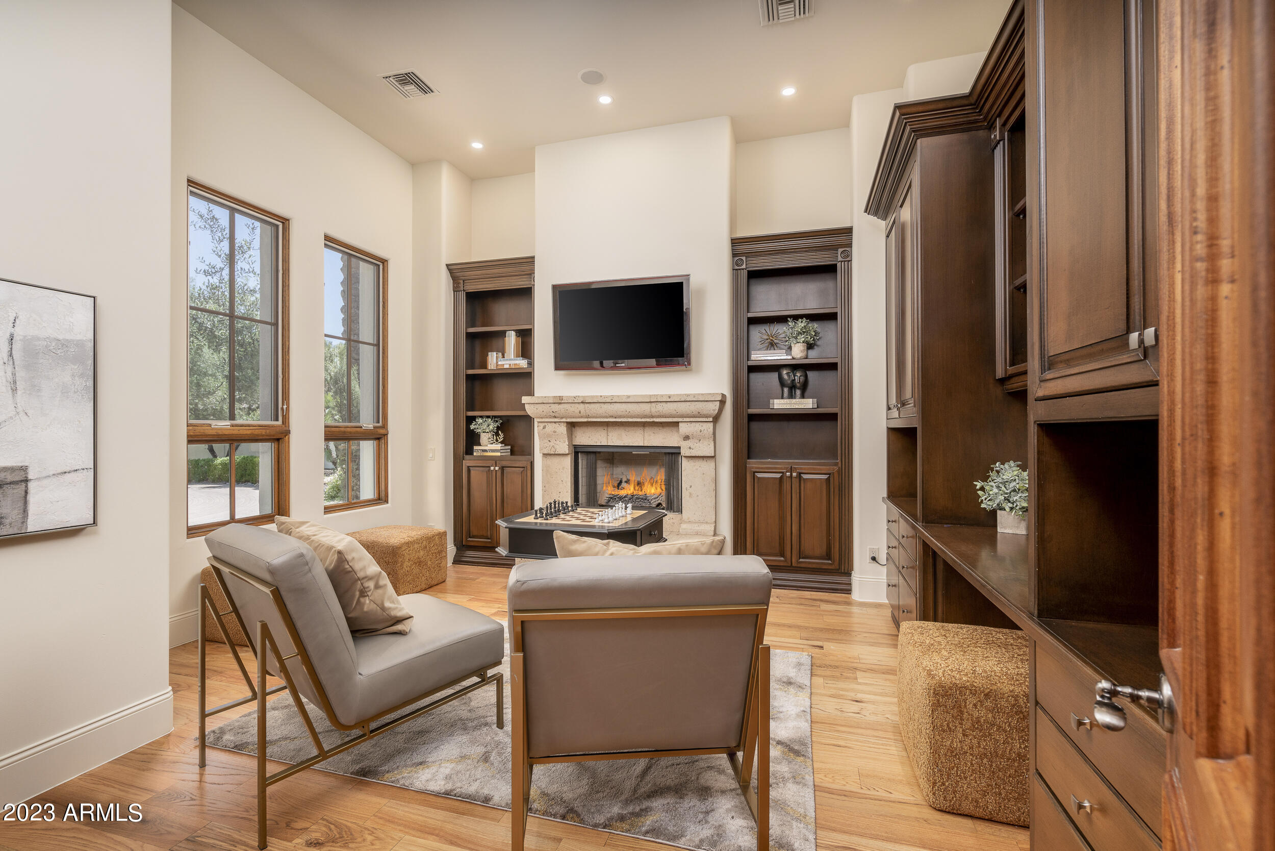Paradise Valley - Residential
